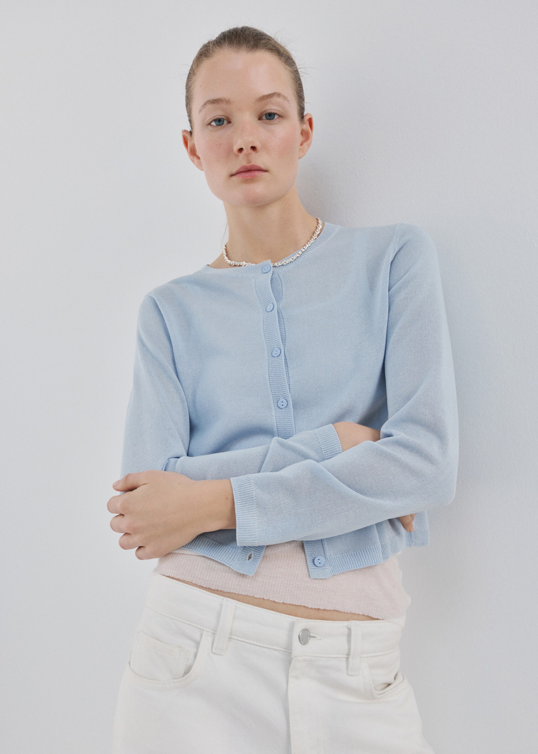 Fine-knit straight-fit cardigan - Medium plane, Wine. Ref: 27075819-00.