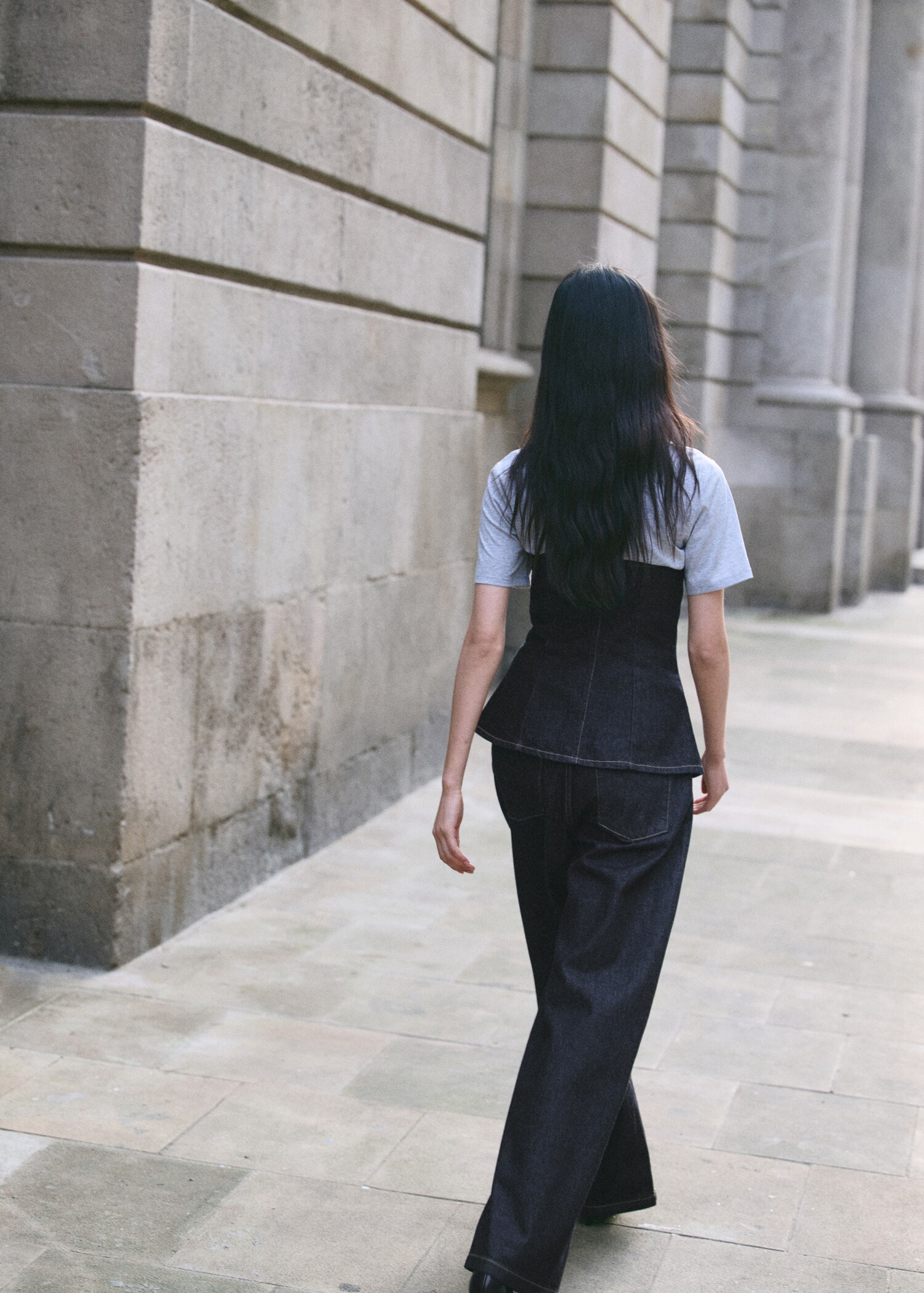 Strapless denim top - Reverse of the article