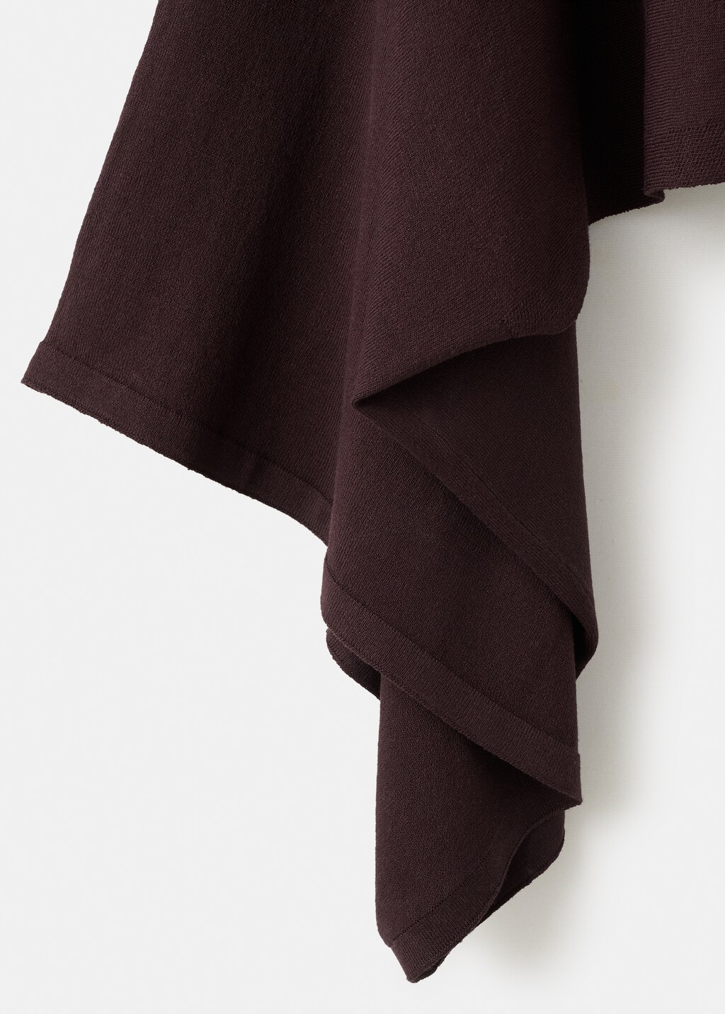 Asymmetrical knitted cape - image 4
