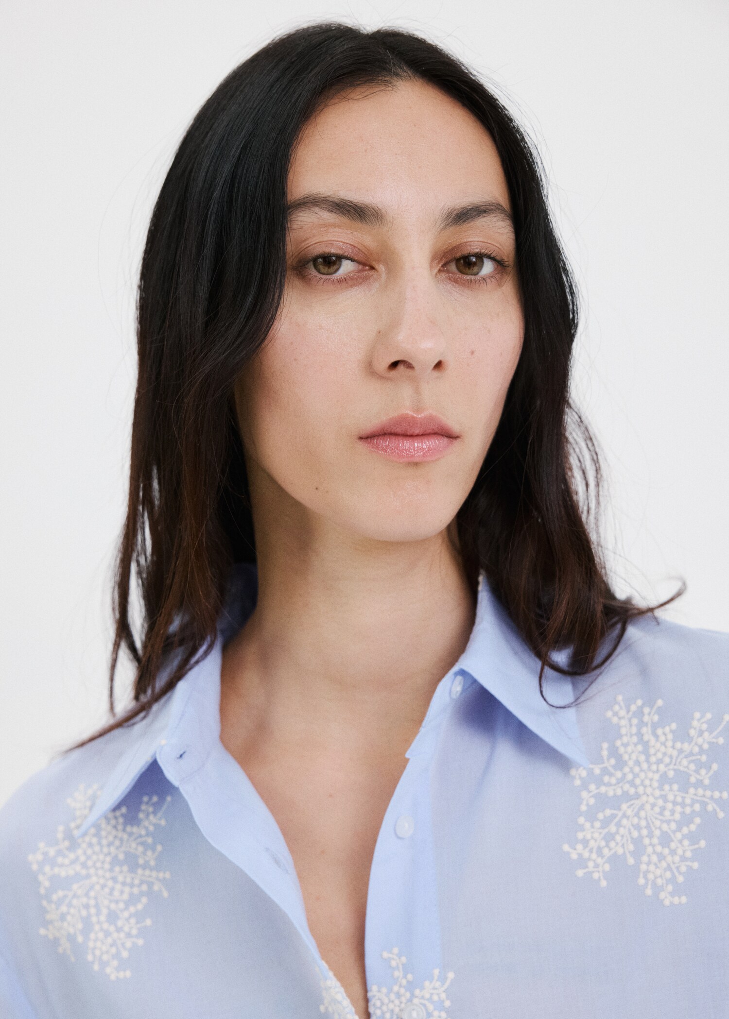 Chemise à broderie florale - Détail de l'article 1