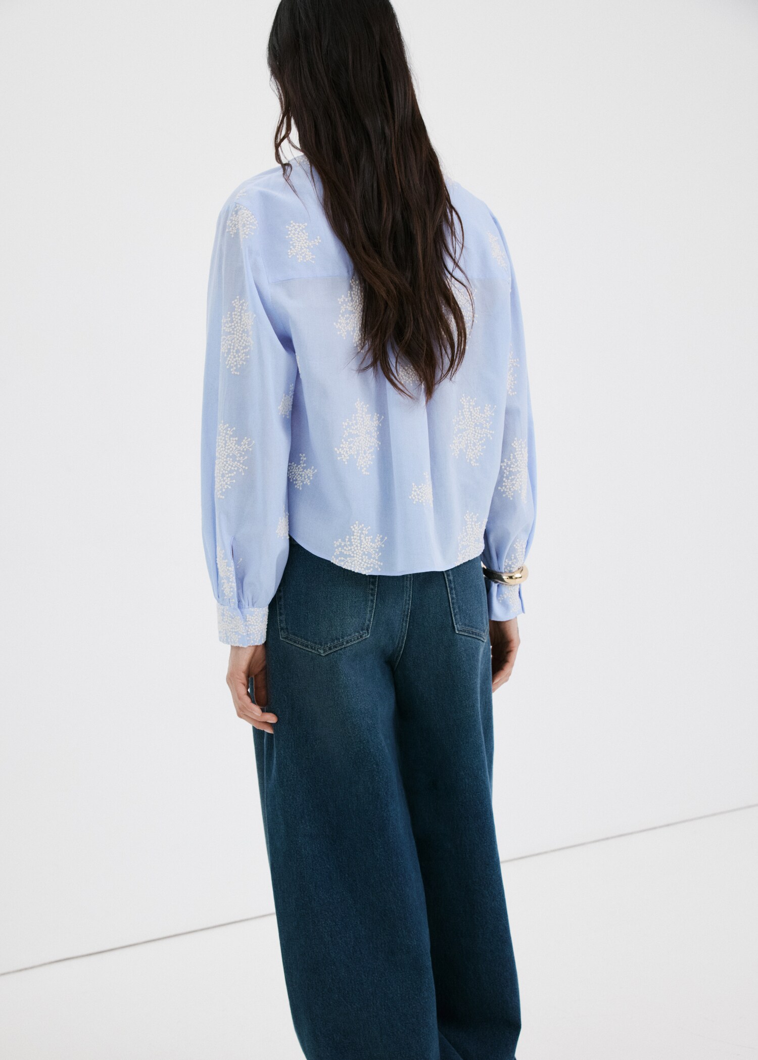 Chemise à broderie florale - Verso de l’article