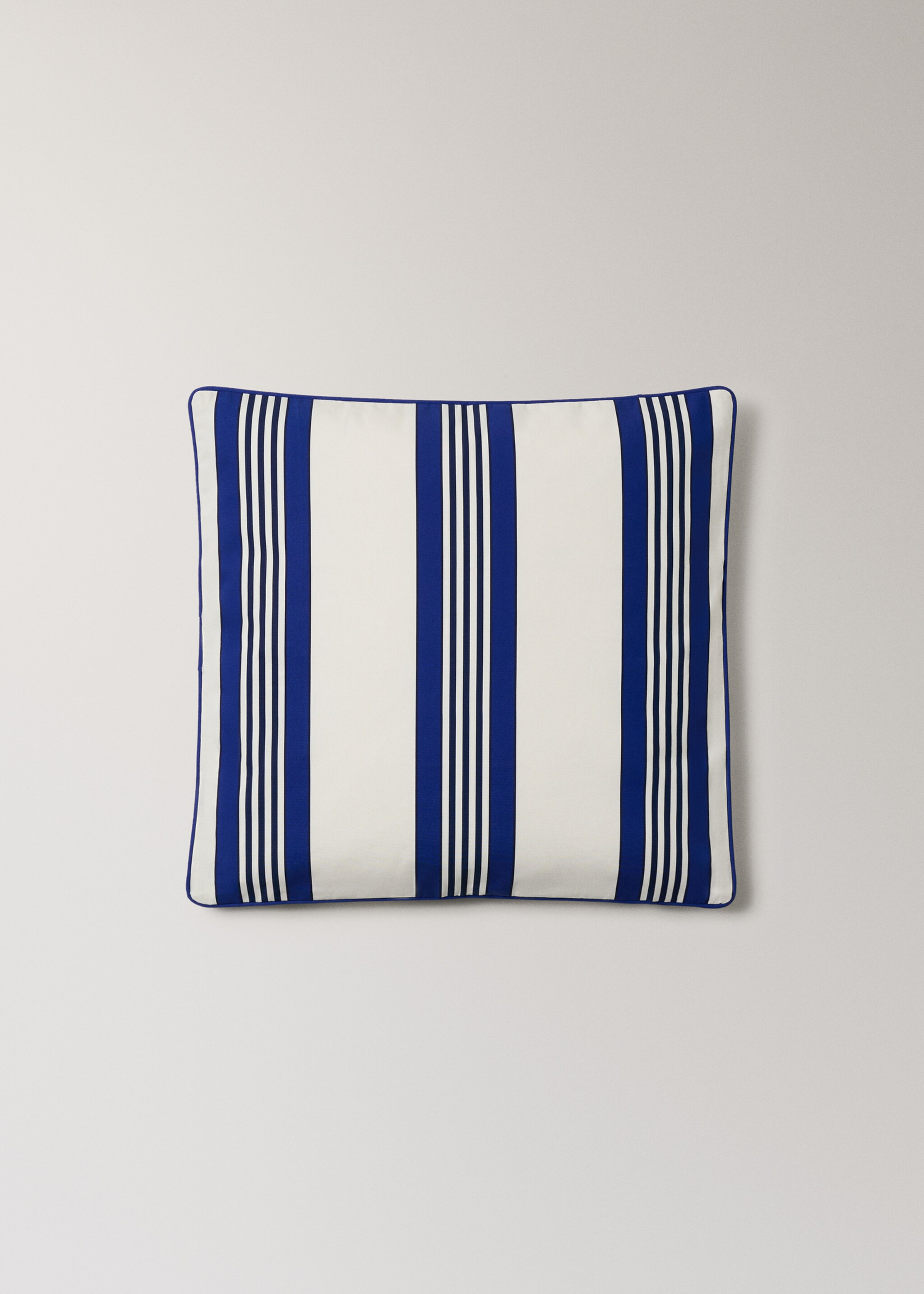 Striped 100% cotton cushion cover - Article without model, Blue. Ref: 27075832-00.