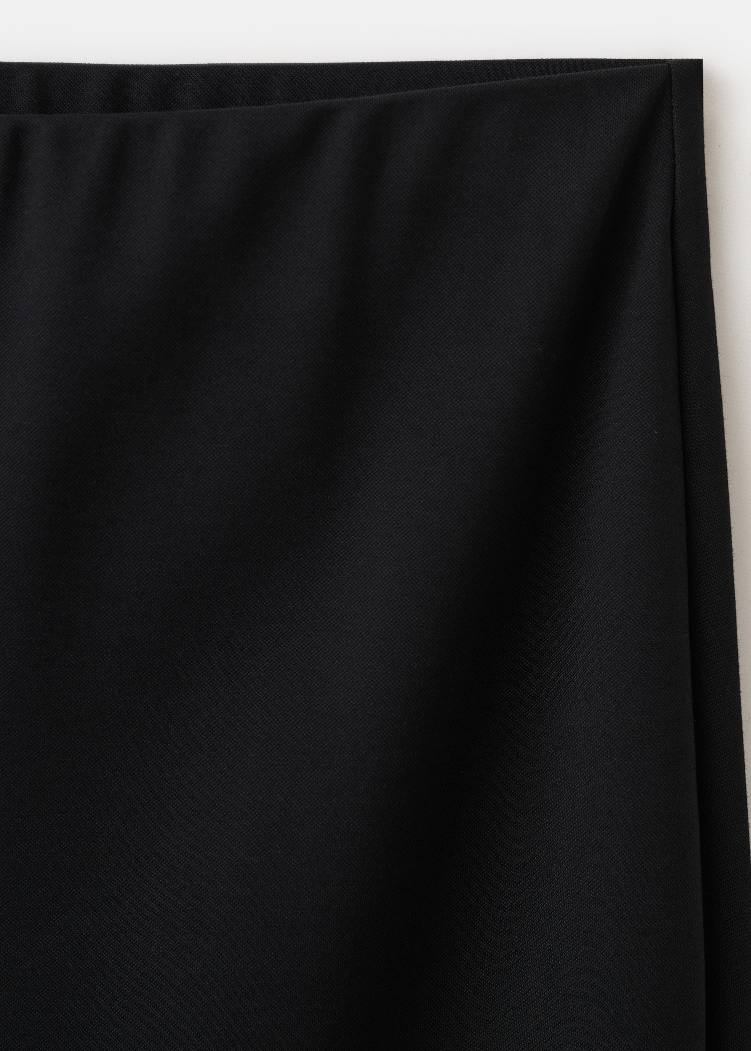 Straight-fit trousers with elastic waist - Details of the article 8