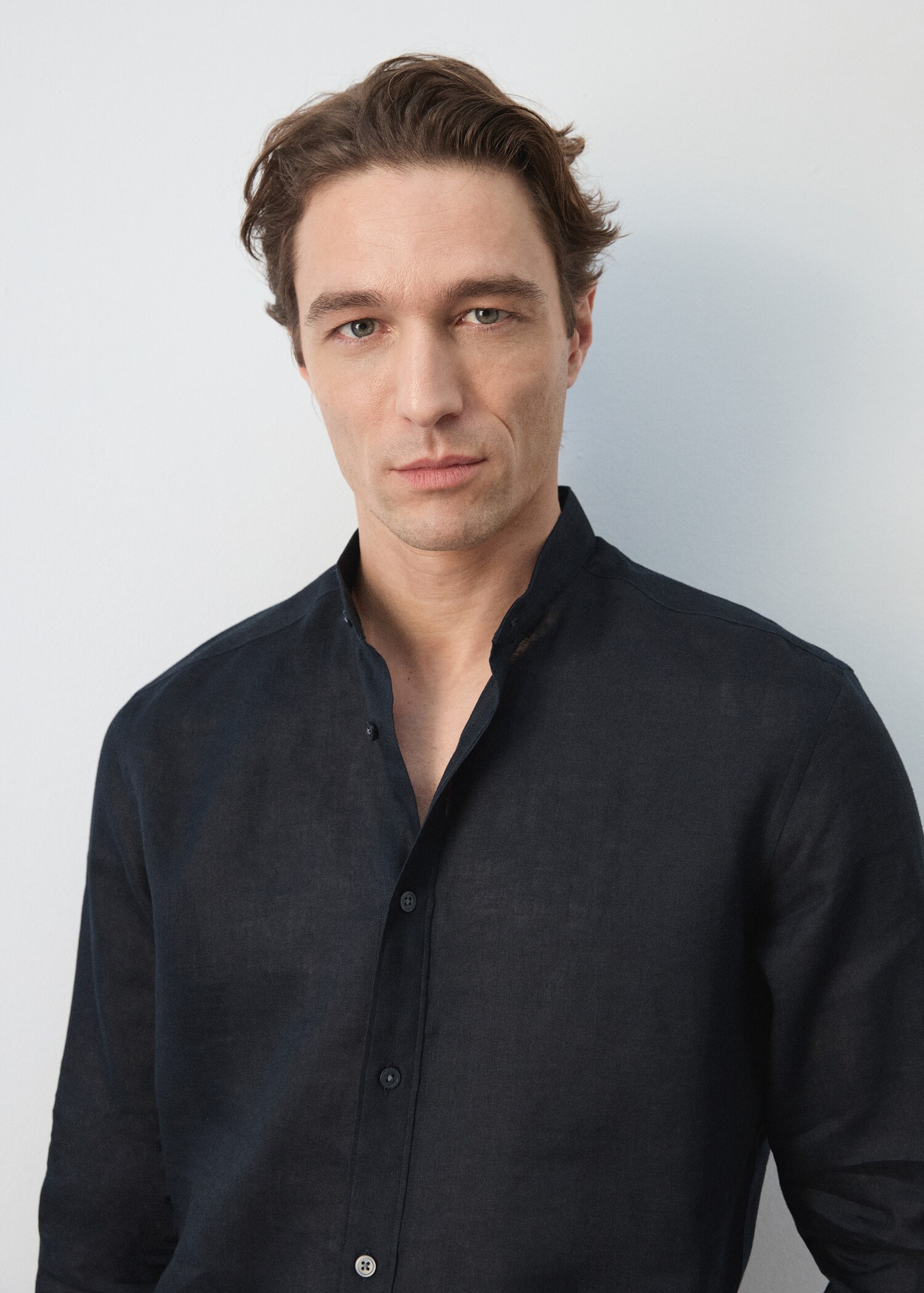 100% linen Mao collar shirt - Details of the article 1