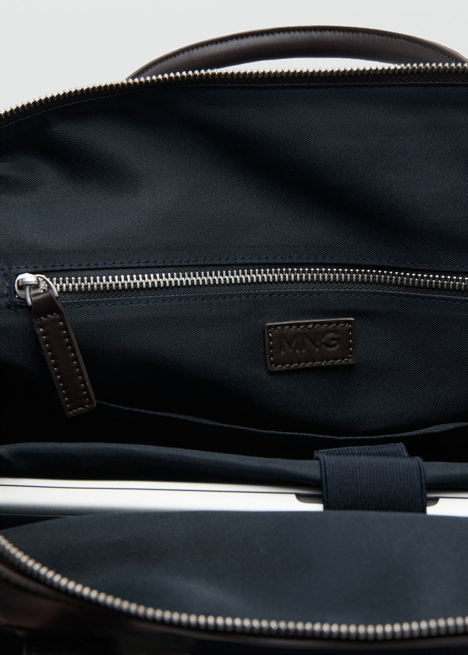 Sac cabas de voyage détails cuir - Détail de l'article 4