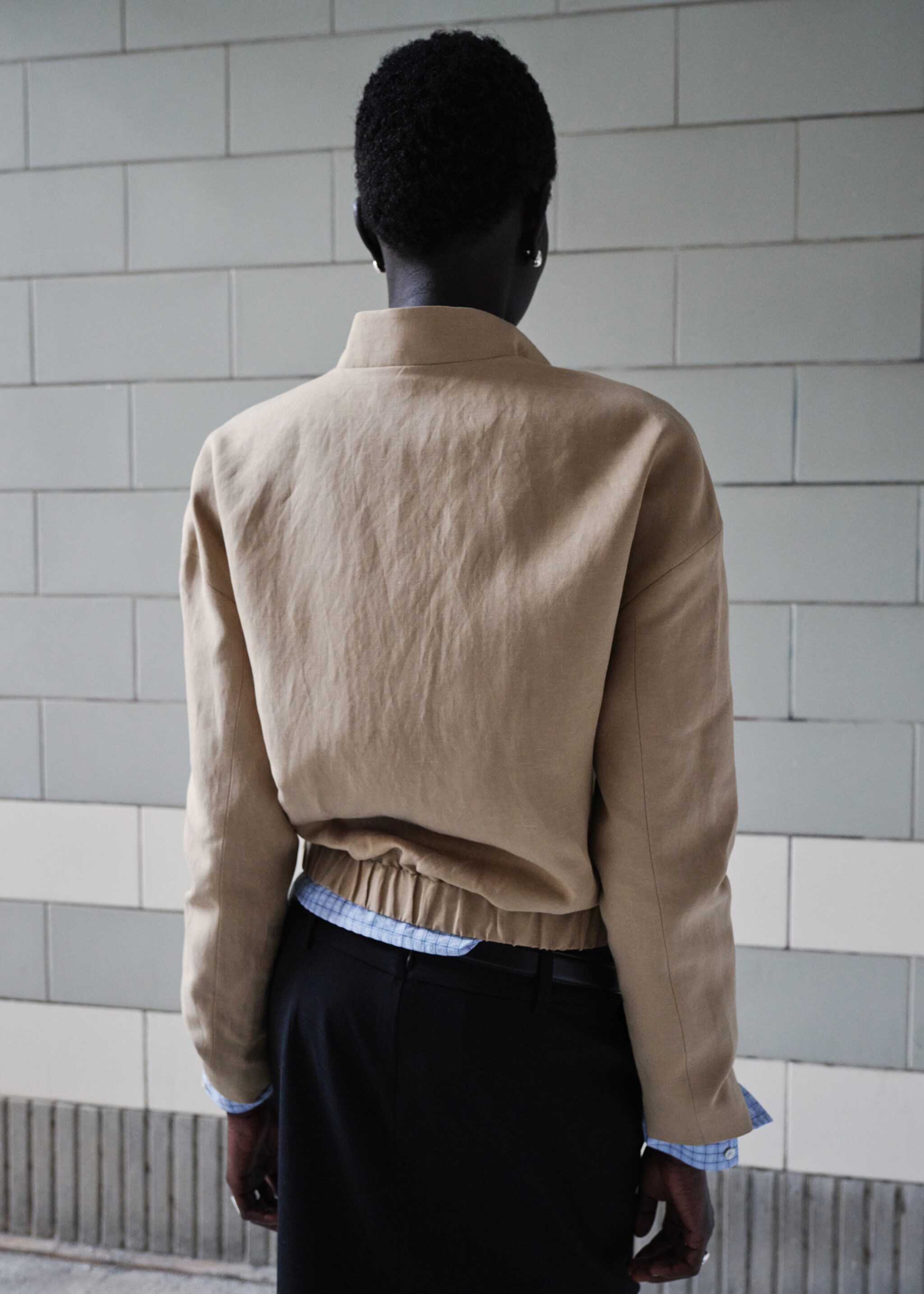 Veste lin col officier - Verso de l’article, Beige. Ref: 27075962-00.