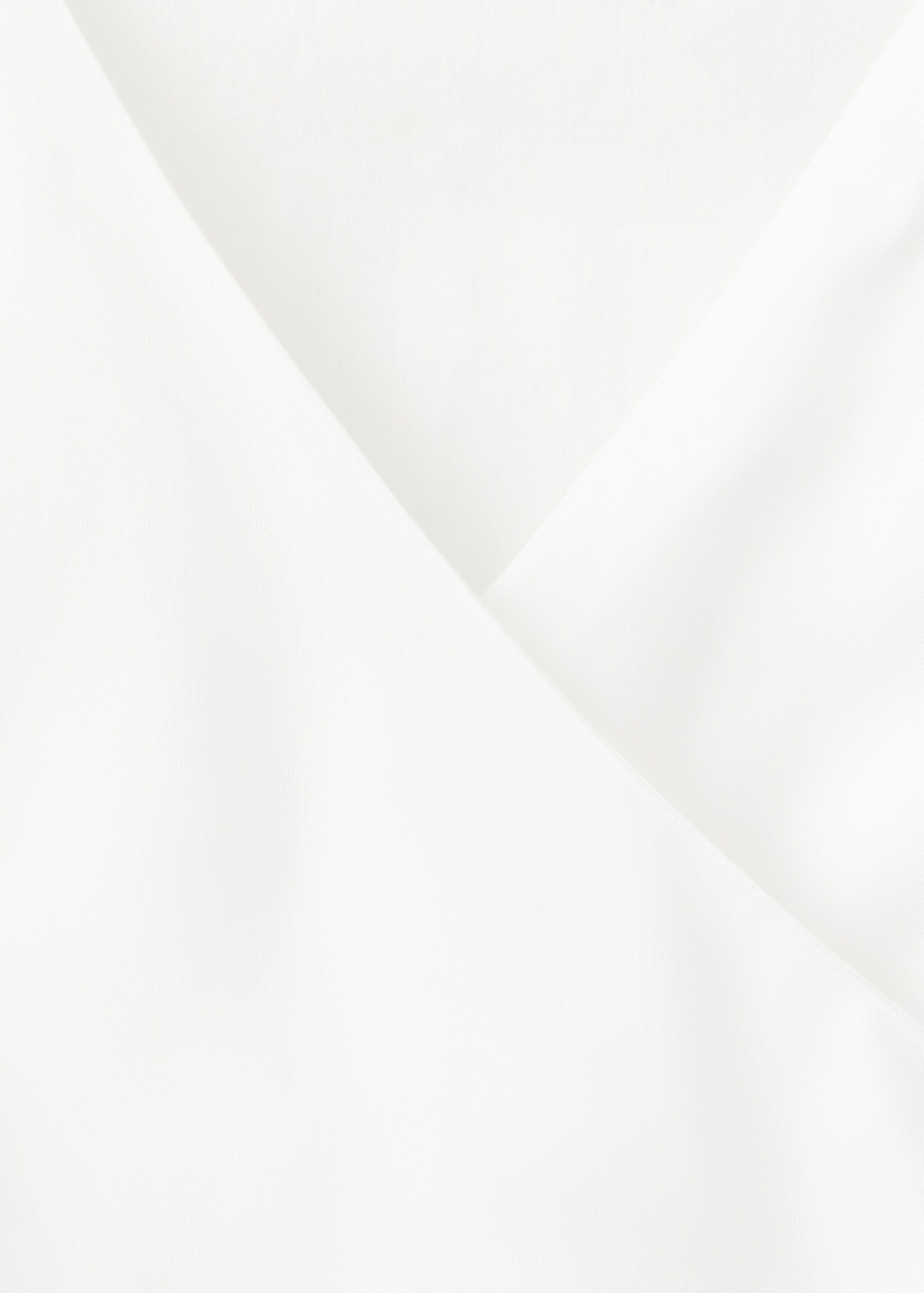 Fluid crossover top - Details of the article 8, Off White. Ref: 27075964-00.