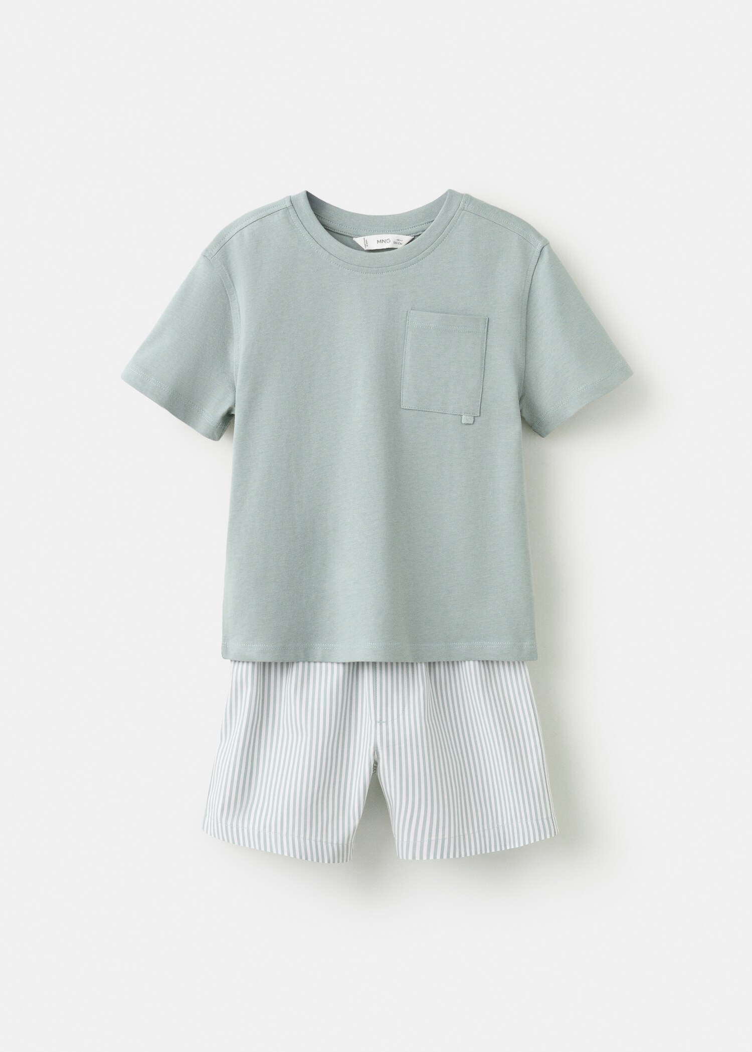 Pijama curto às riscas - Artigo sem modelo