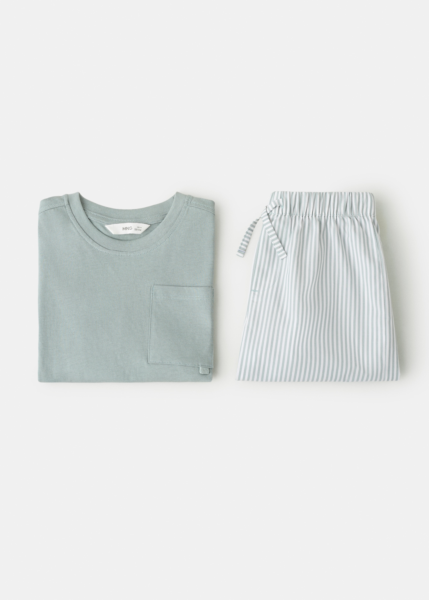 Pijama curto às riscas - Pormenor do artigo 0