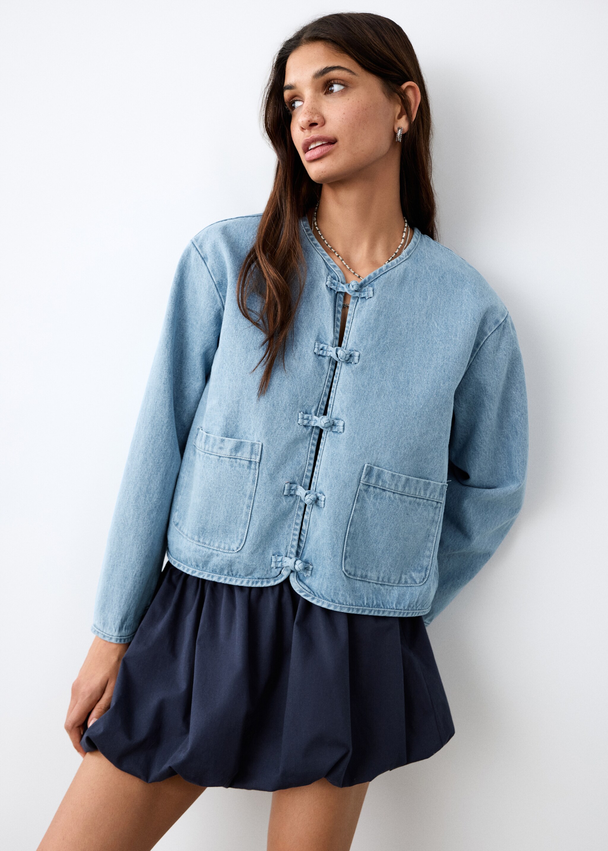 Veste jean poches - Plan moyen, Bleu moyen. Ref: 27075979-00.