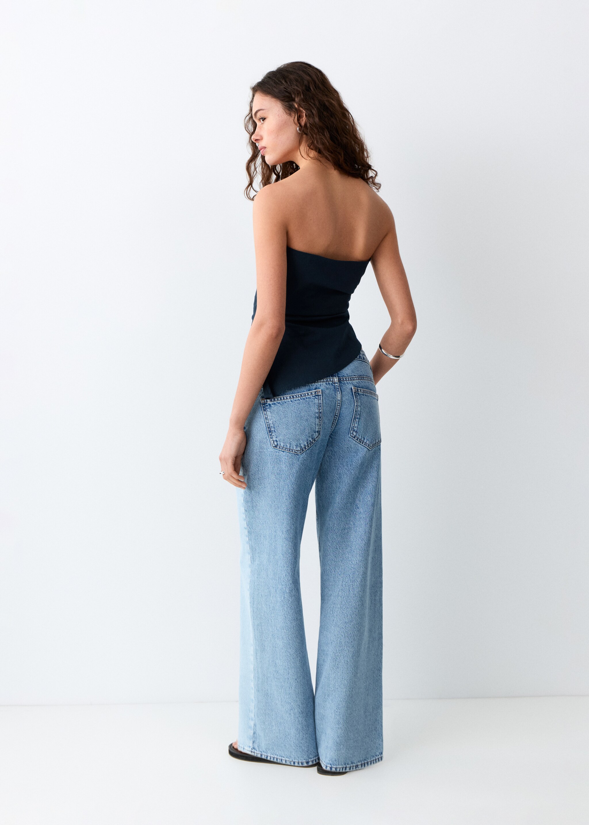 Asymmetric bandeau top - Reverse of the article, Dark Navy. Ref: 27075984-00.