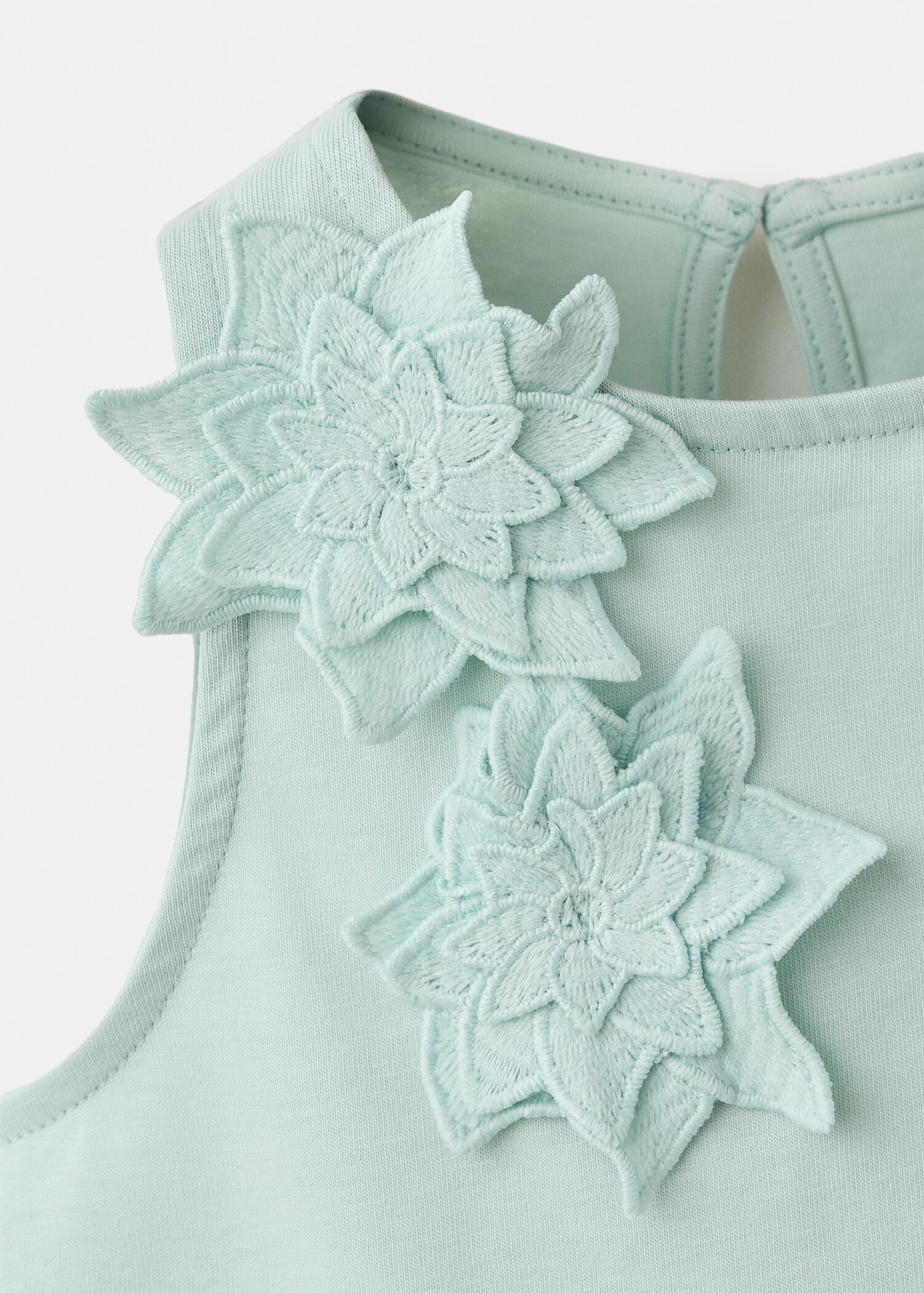 Floral relief top - Details of the article 8