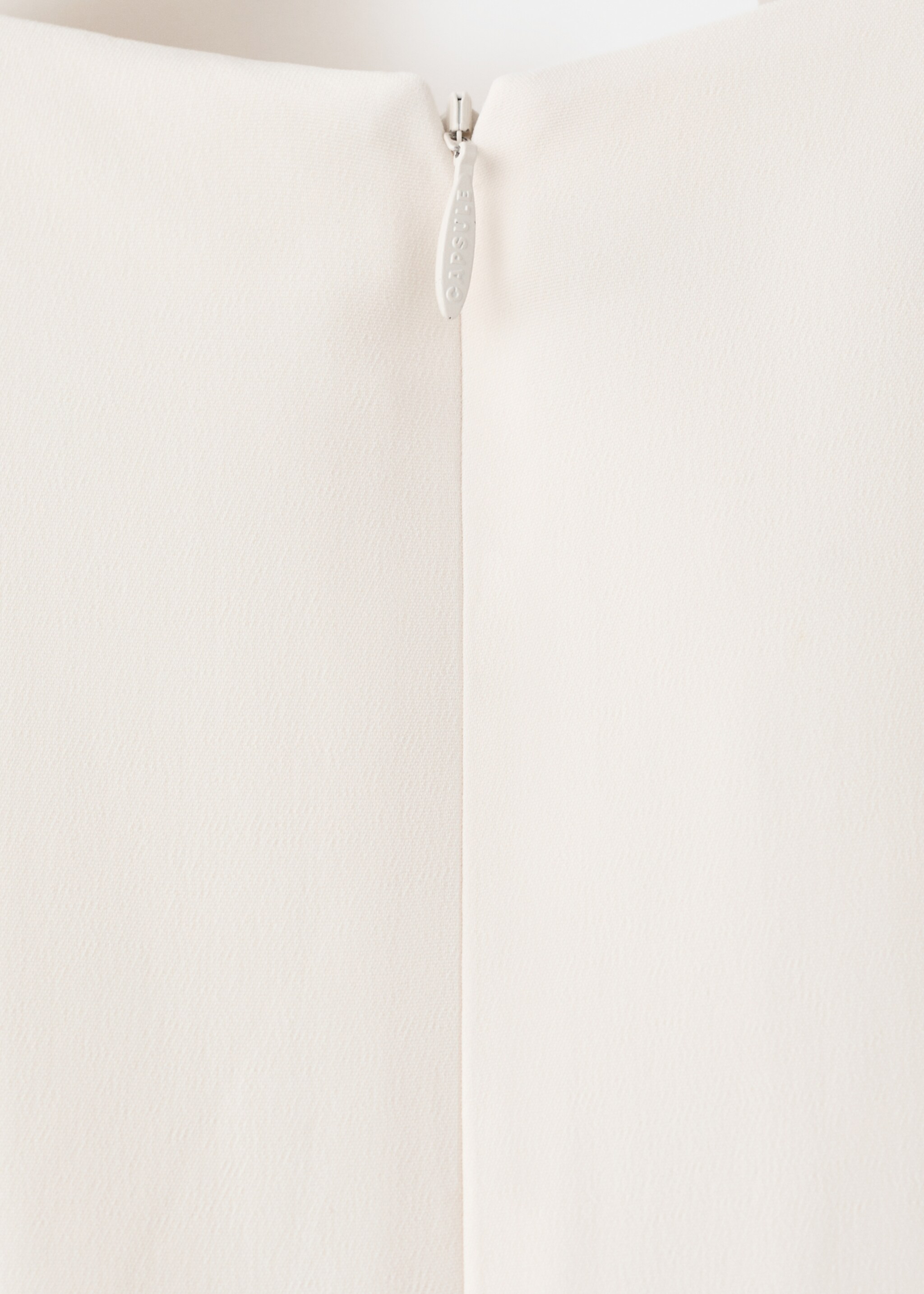 V-neckline long dress - Details of the article 0, Ecru. Ref: 27075992-00.