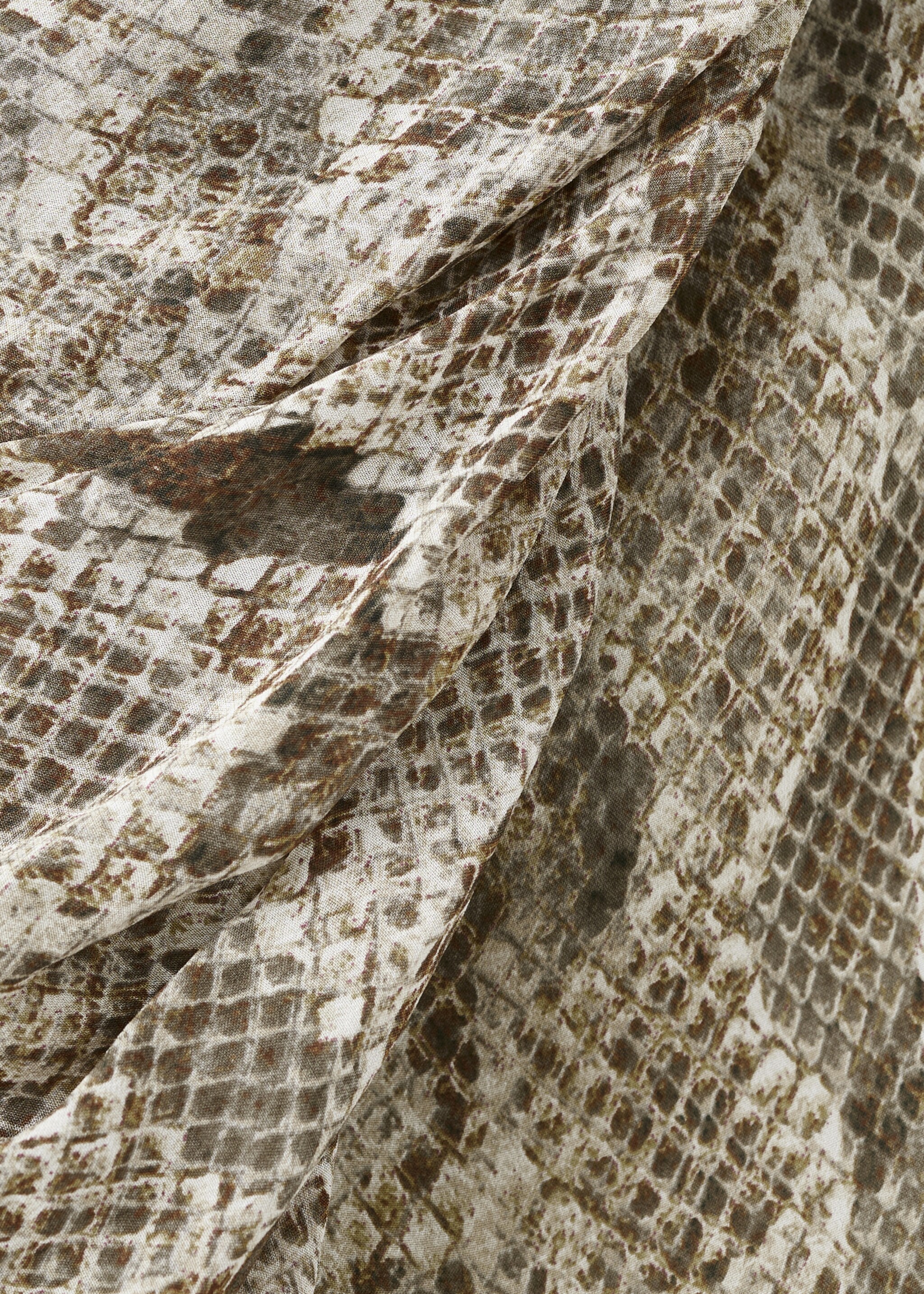 Animal-print midi-skirt - Details of the article 0, Khaki. Ref: 27076000-00.