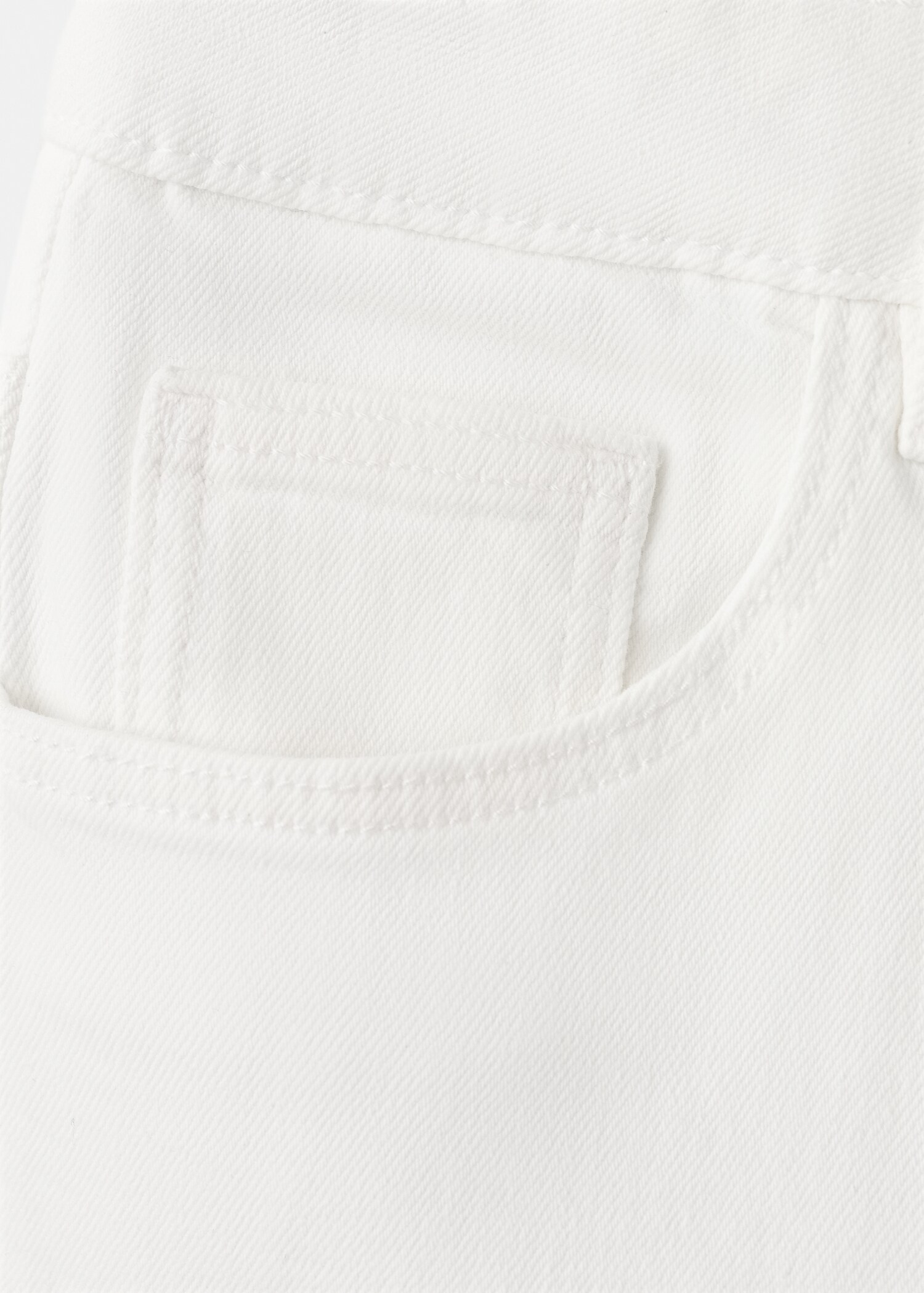 Straight-fit denim bermuda shorts - Details of the article 8