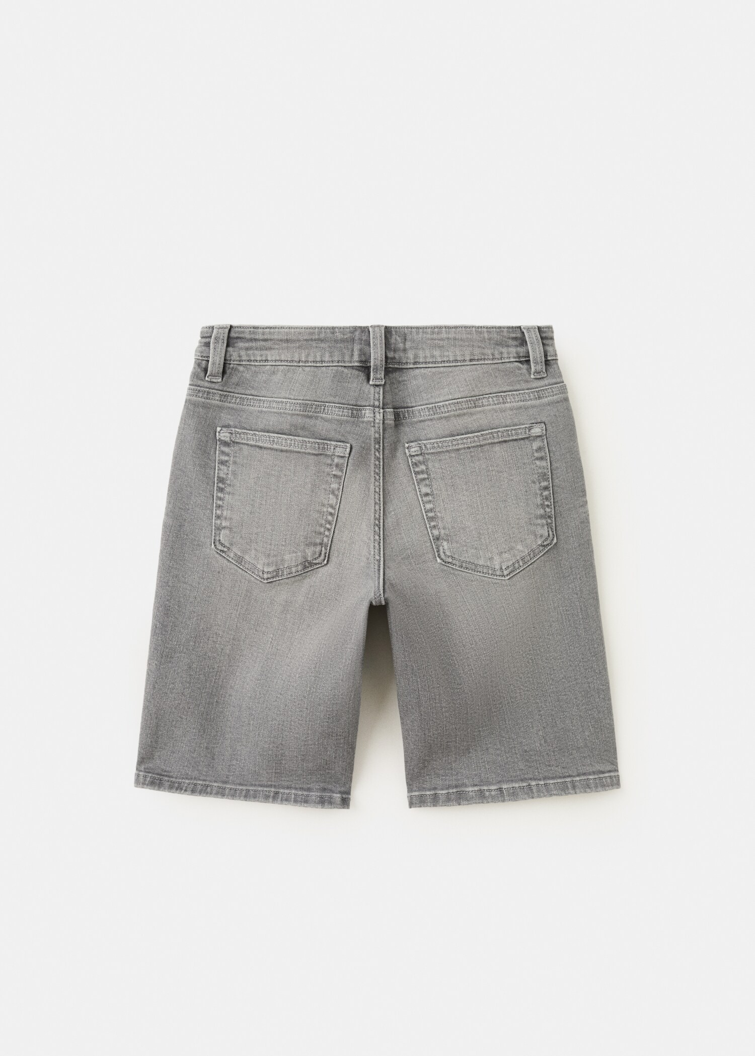 Straight-fit denim bermuda shorts - Reverse of the article