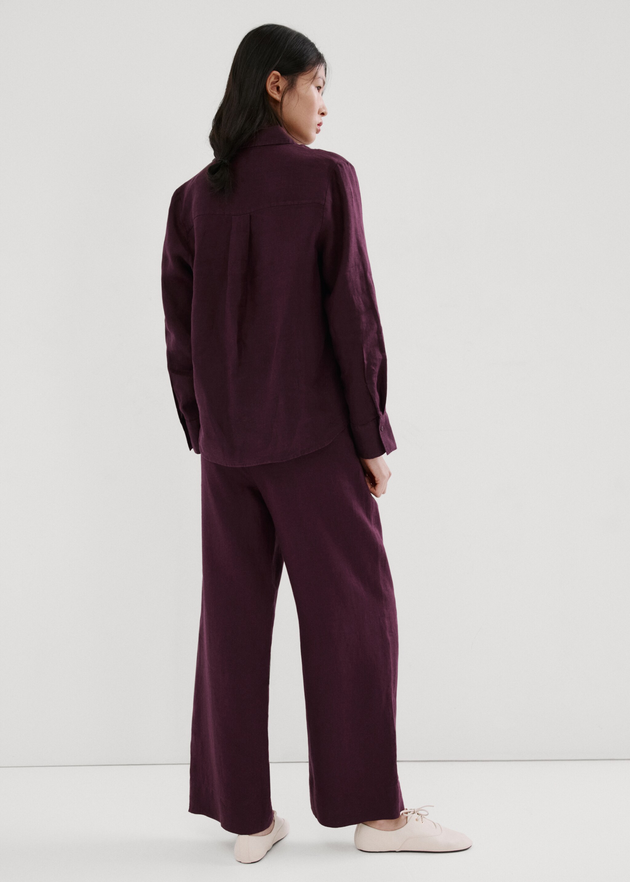 سروال مستقيم من مزيج الكتان - الجهة الخلفية للمنتج, أرجواني. Ref: 27076356-00.