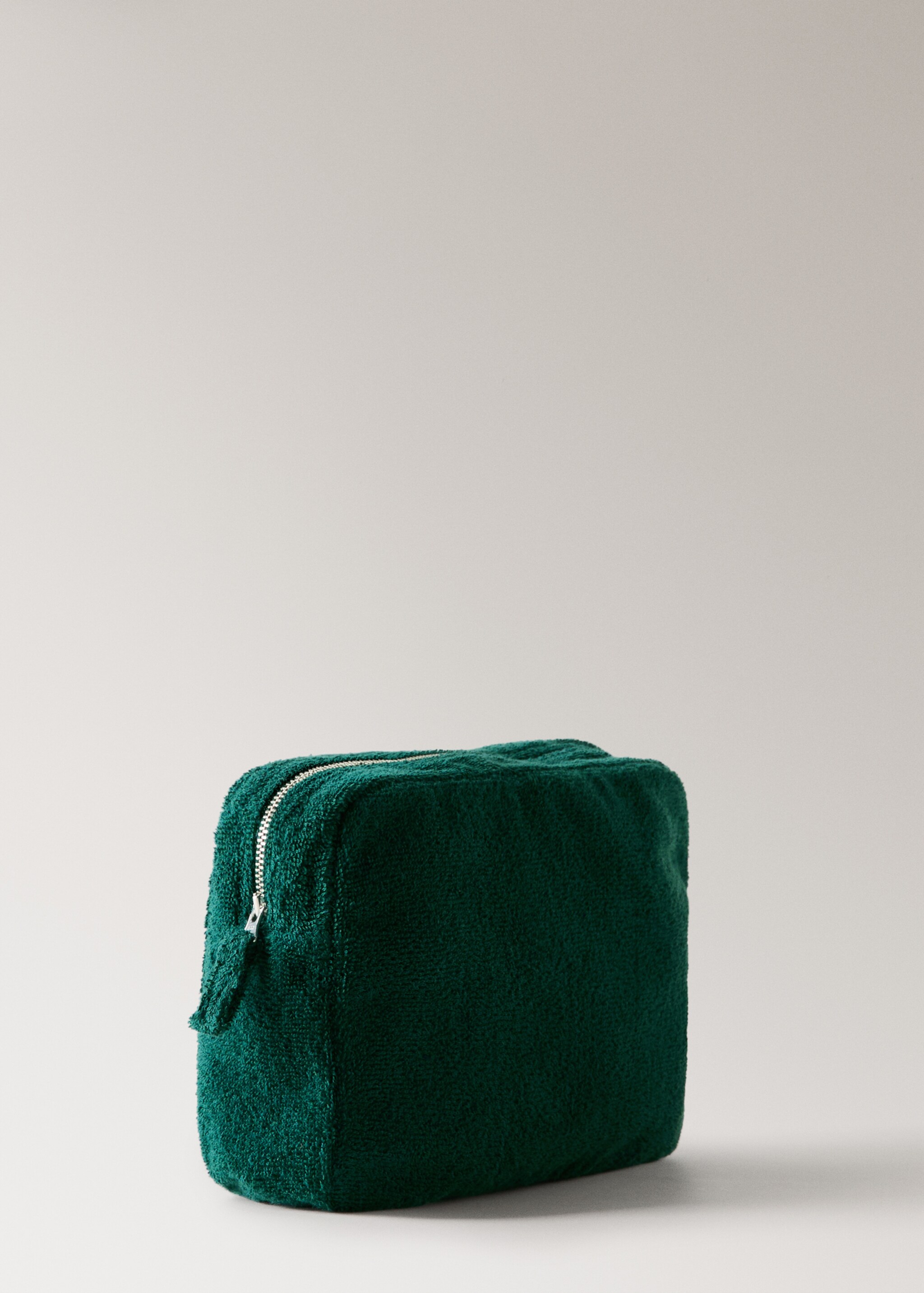 Cotton terry toiletry bag - Details of the article 1, Forest Green. Ref: 27076357-00.