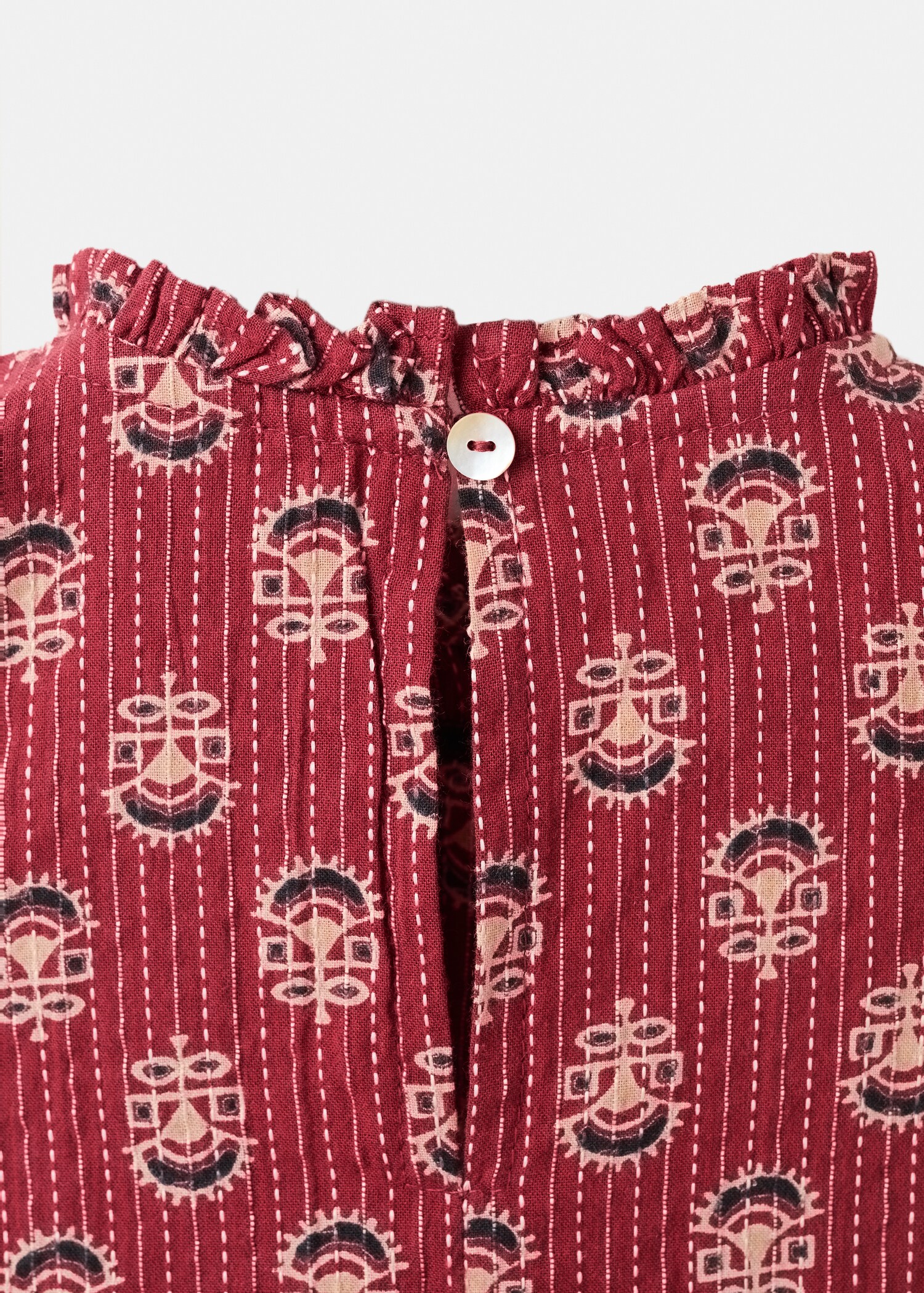 Printed cotton blouse - Details of the article 0