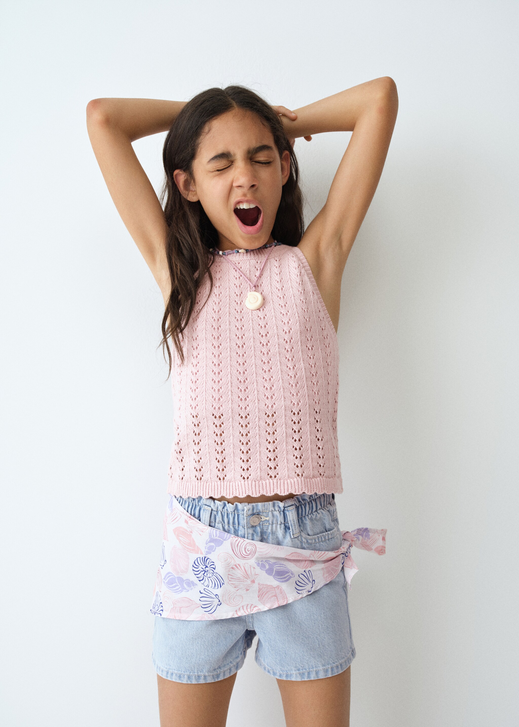 Top s děrovaným vzorem - Náhled ve středové rovině, Bleděrůžová. Ref: 27076737-00.