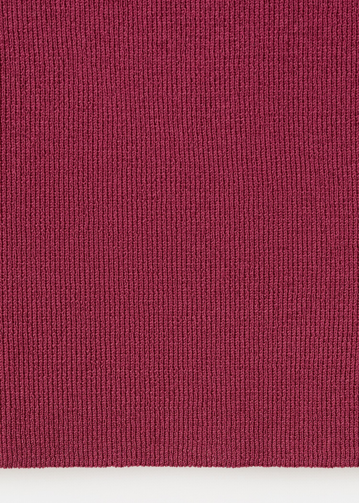 Asymmetrical top with contrasting trim - Details of the article 0