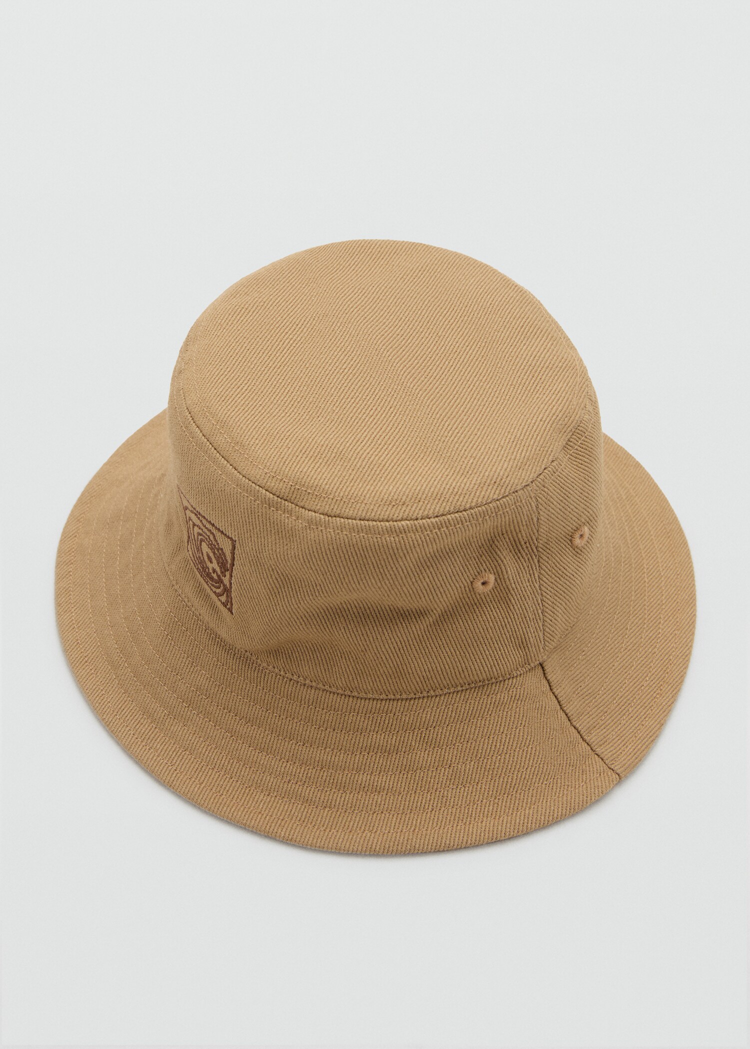 Hat wave - Details of the article 1