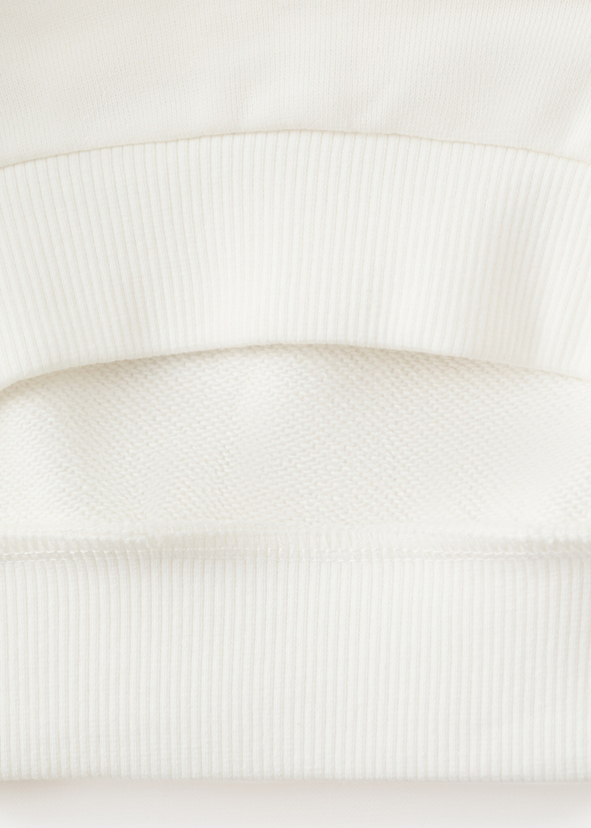 Sweatshirt wave - Details of the article 0, Off White. Ref: 27076744-00.