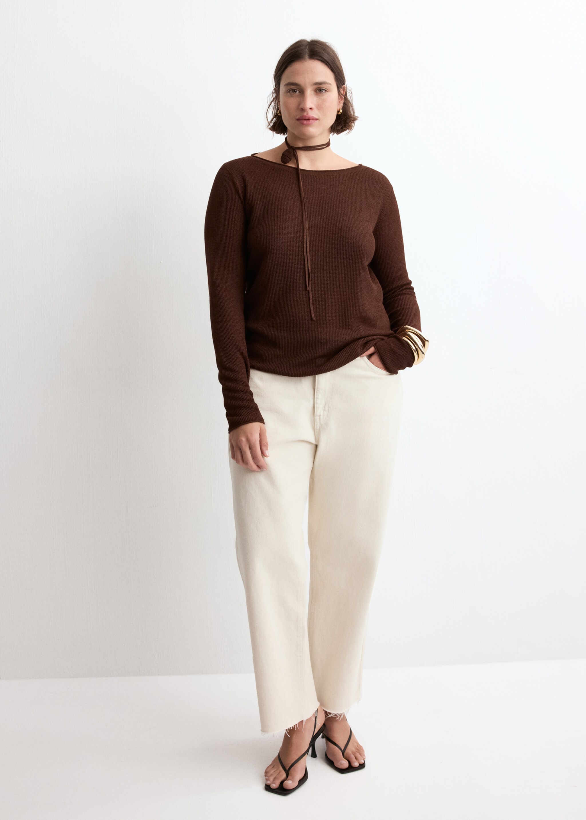 Fine-knit sweater - Details of the article 3, Chocolate. Ref: 27077137-00.