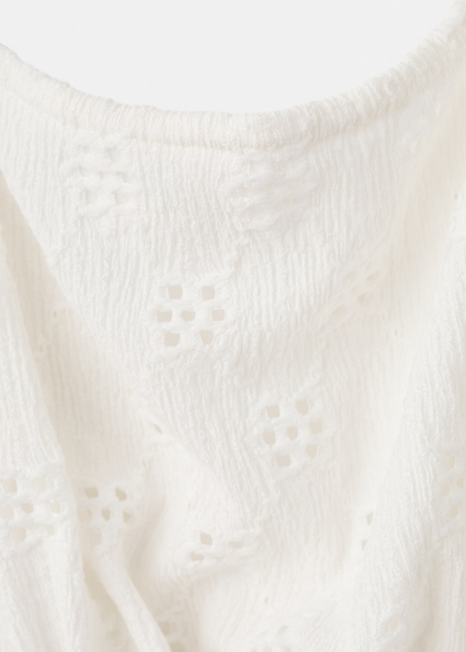 Halter top with embroidered details - Details of the article 8