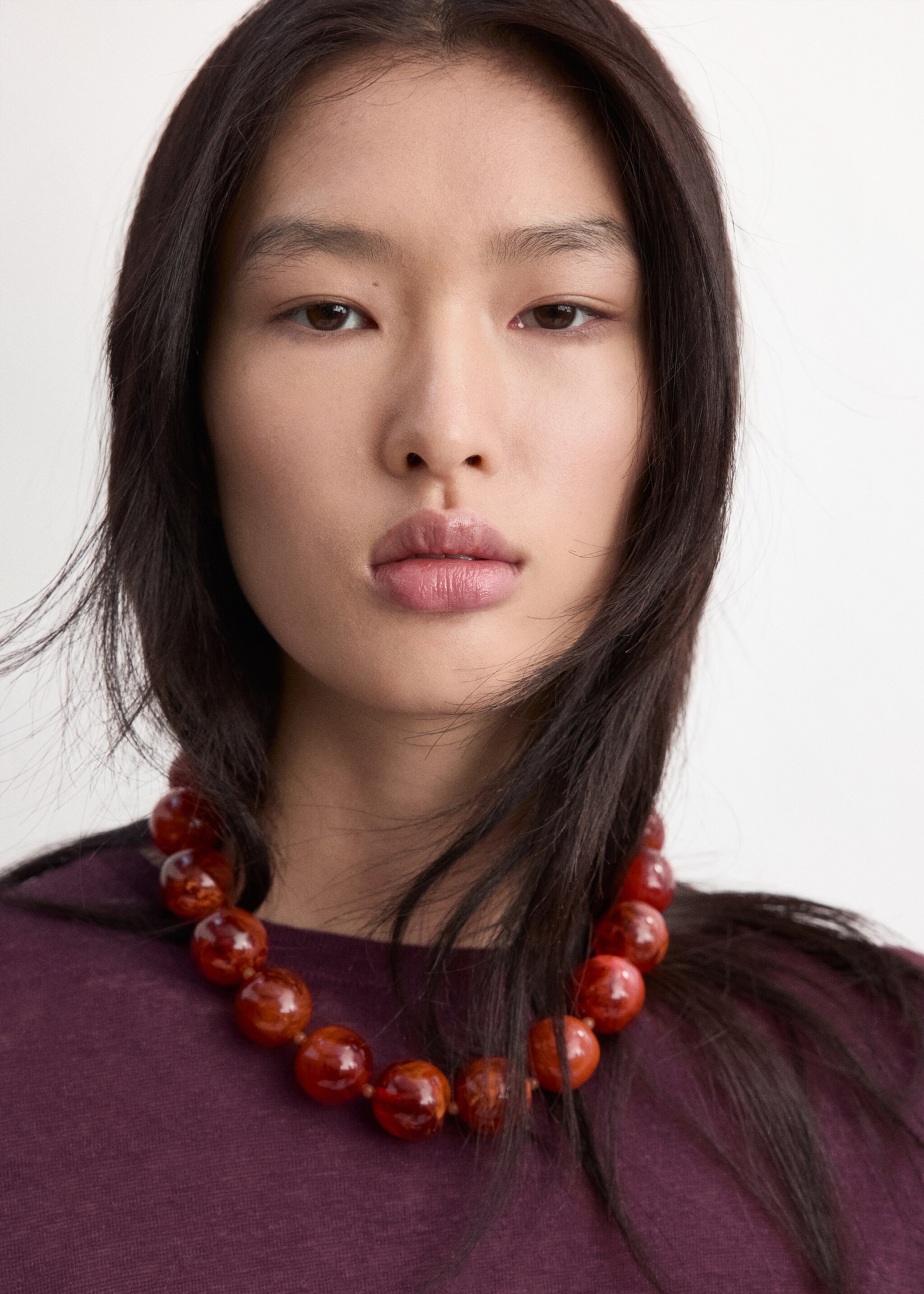 Short-sleeved linen t-shirt - Details of the article 1, Wine. Ref: 27077154-00.