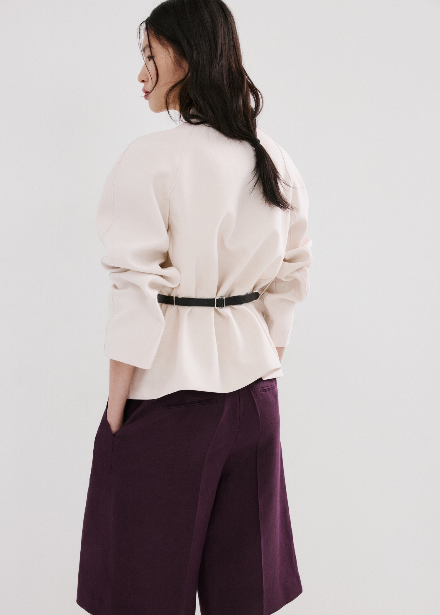 Bermuda tempoli - Verso de l’article