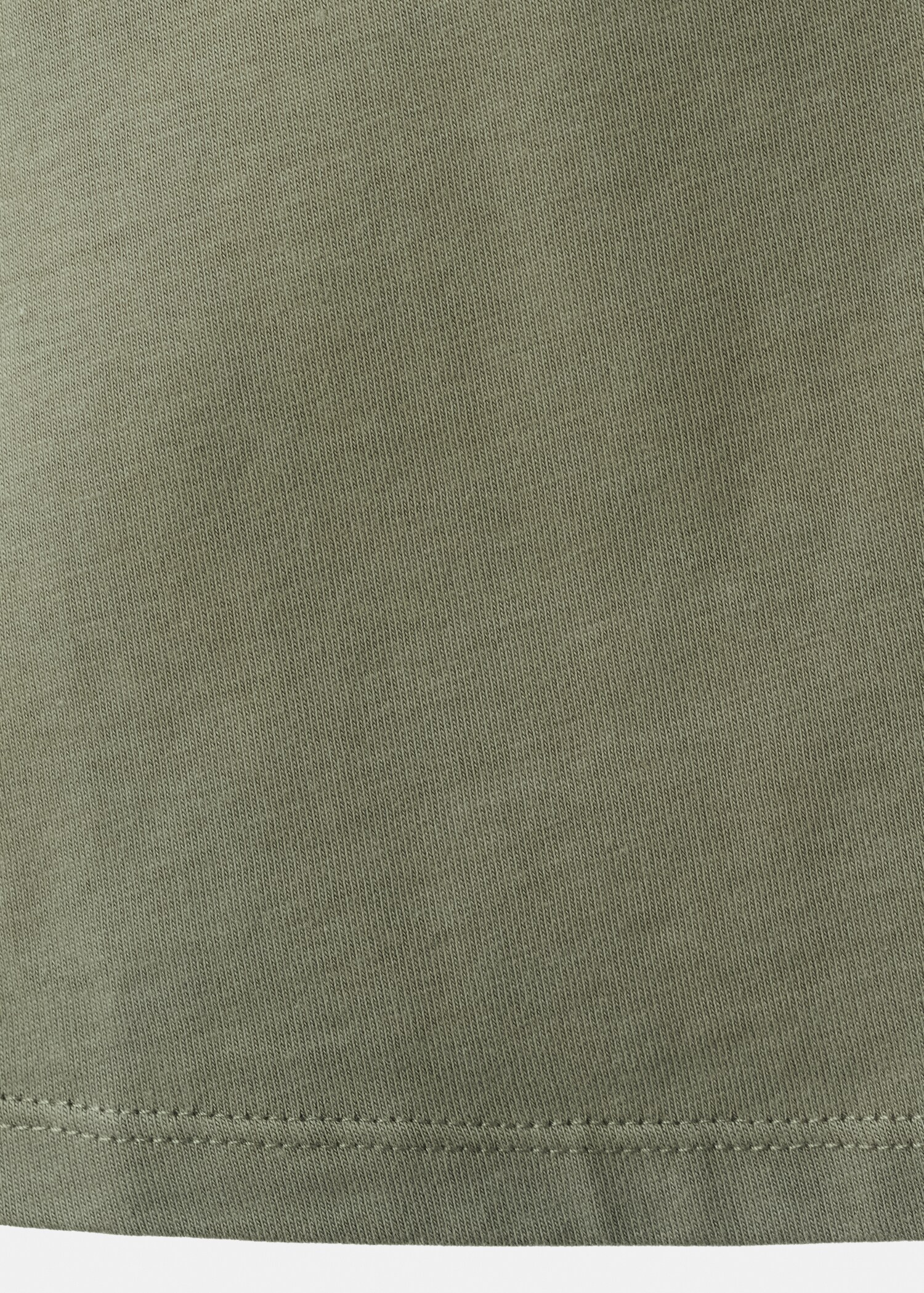 Short-sleeved t-shirt with shoulder pads - Details of the article 0