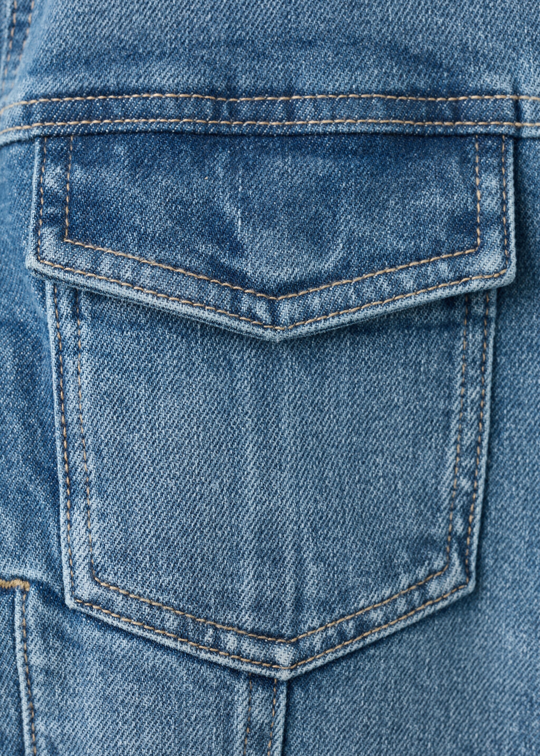 Pockets denim jacket - Details of the article 0, Medium Blue. Ref: 27077160-00.