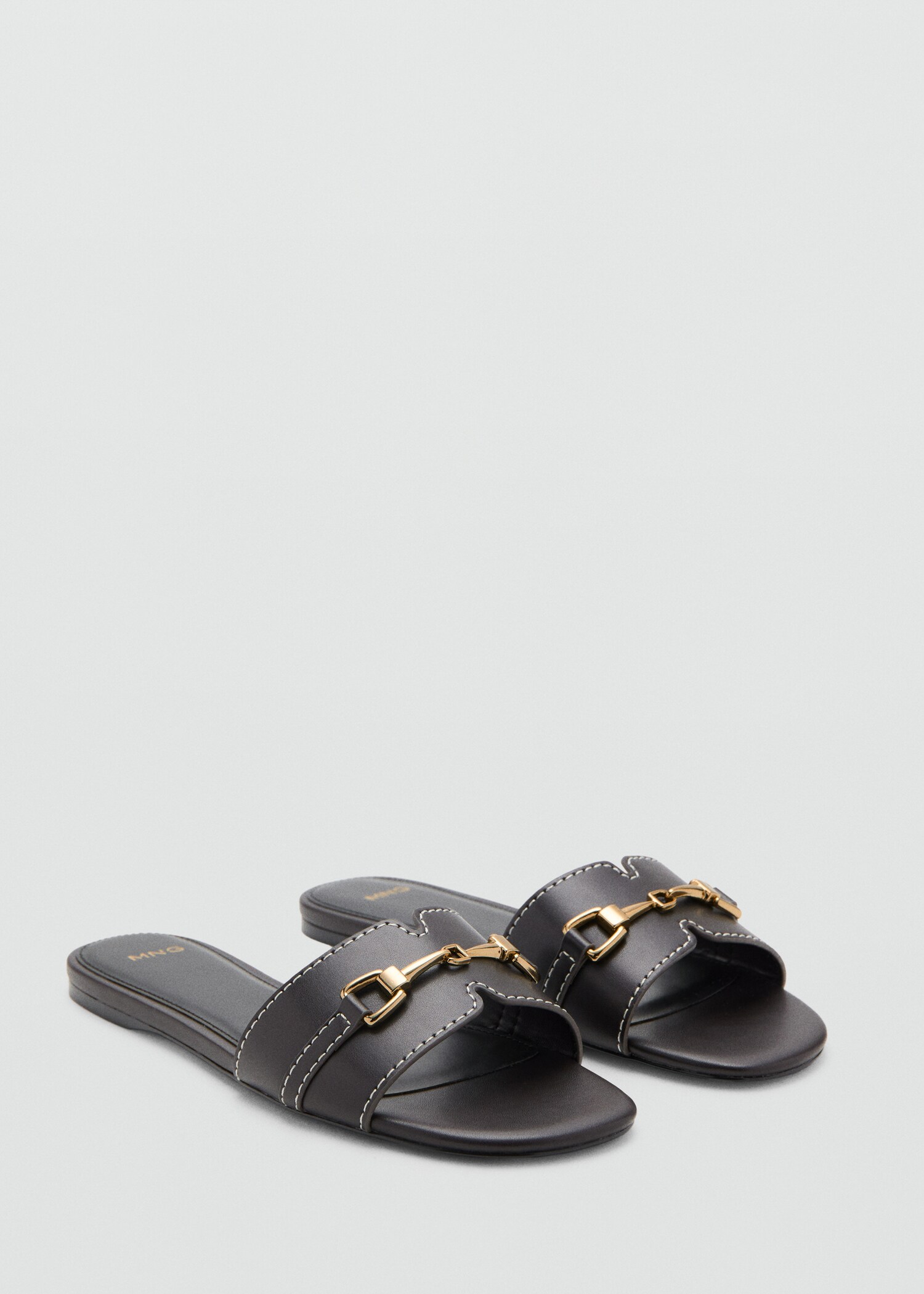 Metallic detail strap sandal - Medium plane