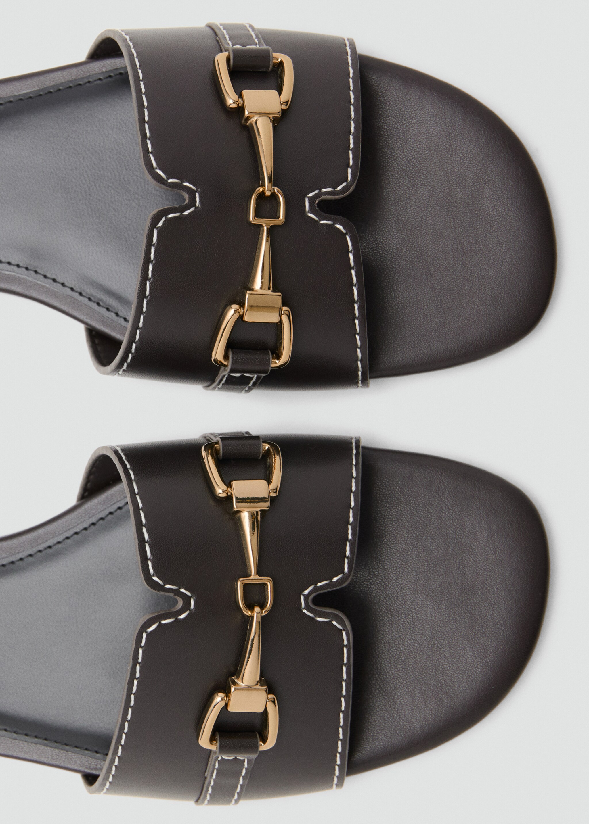 Metallic detail strap sandal - Details of the article 2, Chocolate. Ref: 27077785-00.