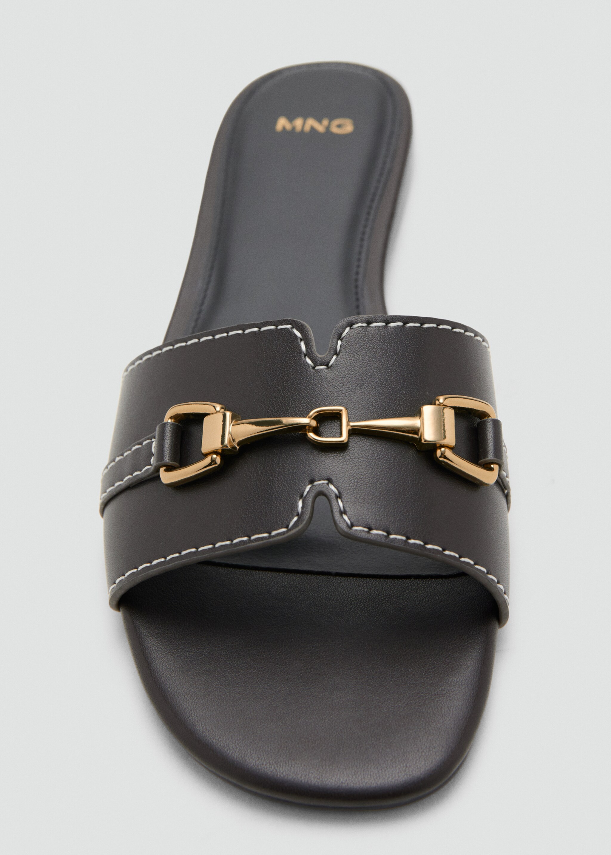 Metallic detail strap sandal - Details of the article 3, Chocolate. Ref: 27077785-00.