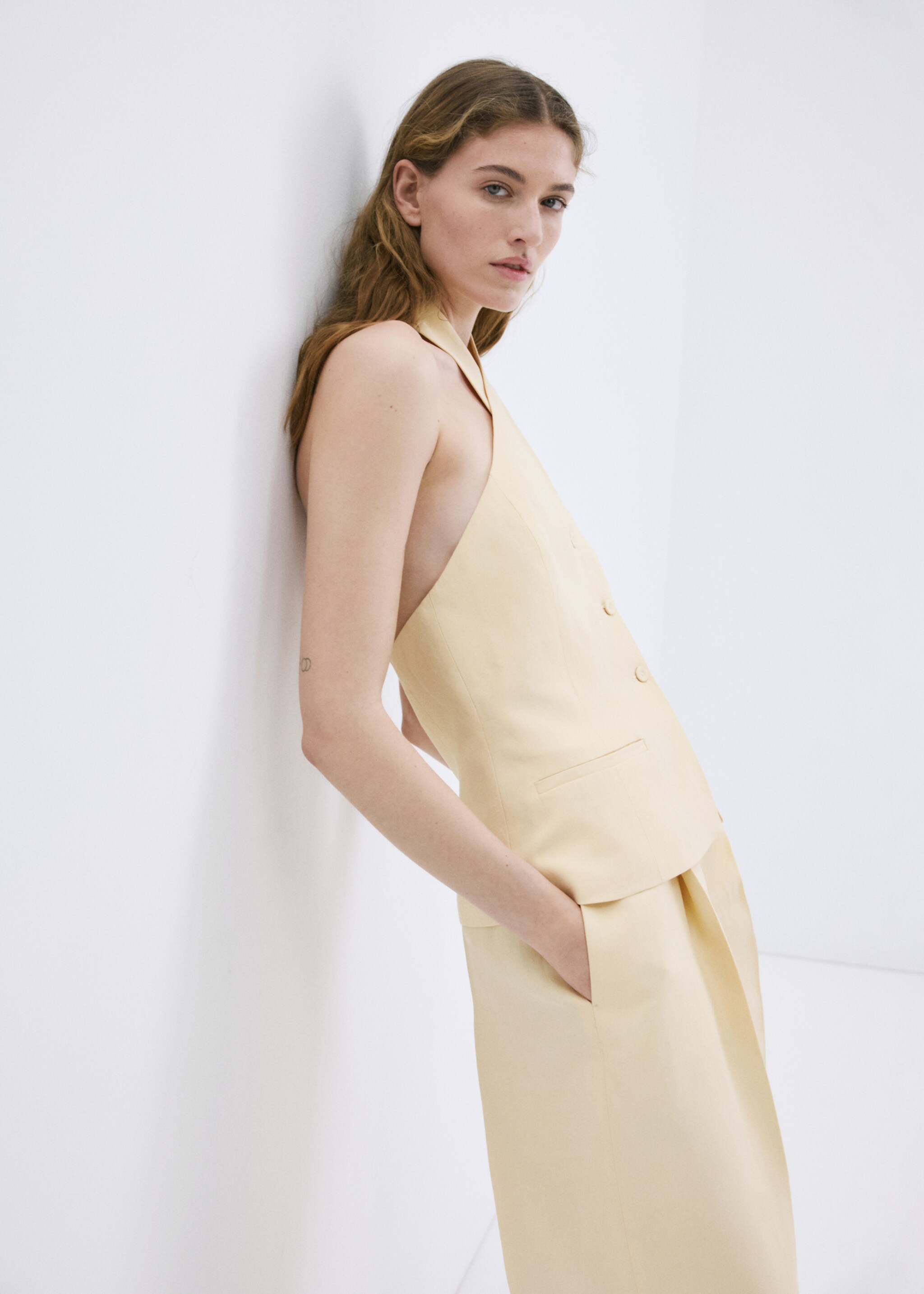 Linen buttoned top - Medium plane, Yellow. Ref: 27077789-00.