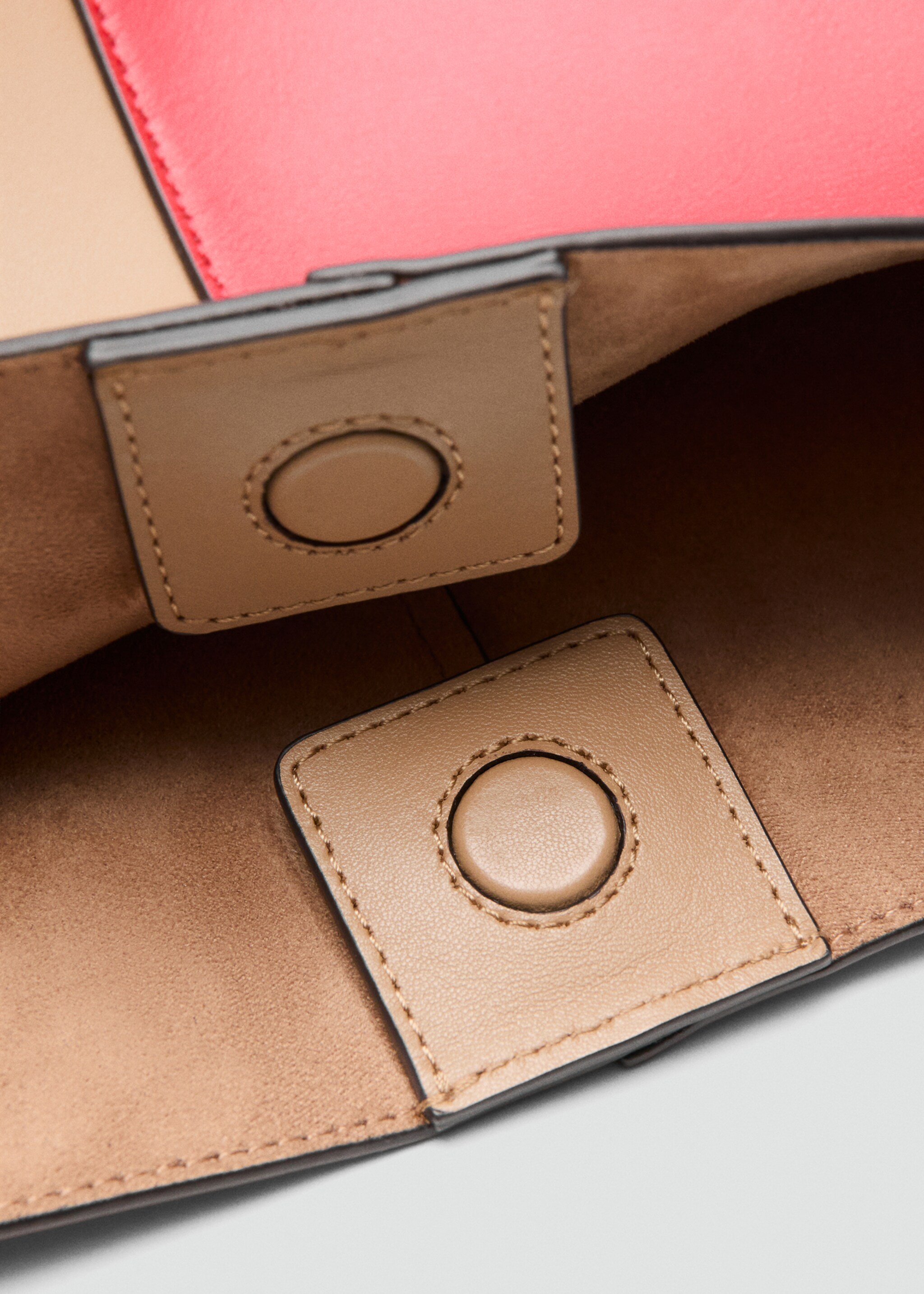 Bicolour leather bucket bag - Details of the article 1, Red. Ref: 27077800-00.