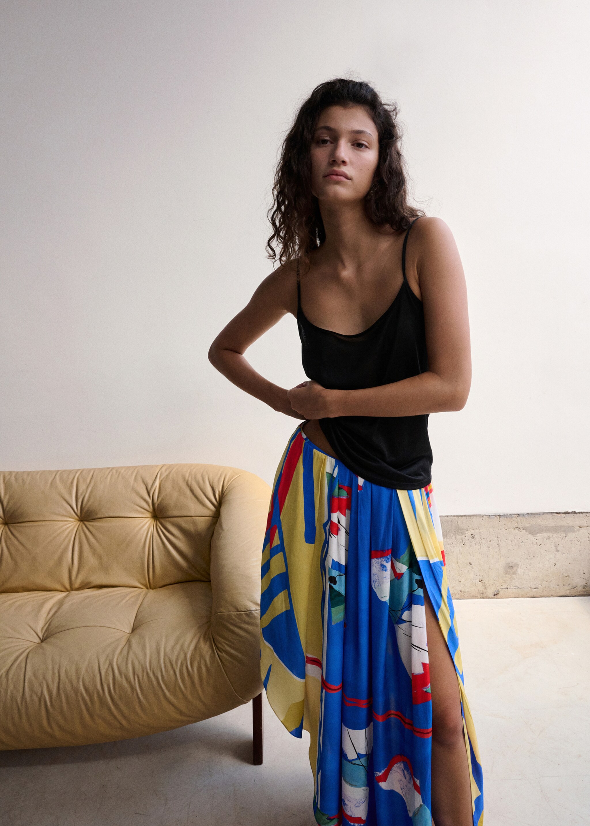Asymmetrical printed skirt - Medium plane, Blue. Ref: 27077801-00.