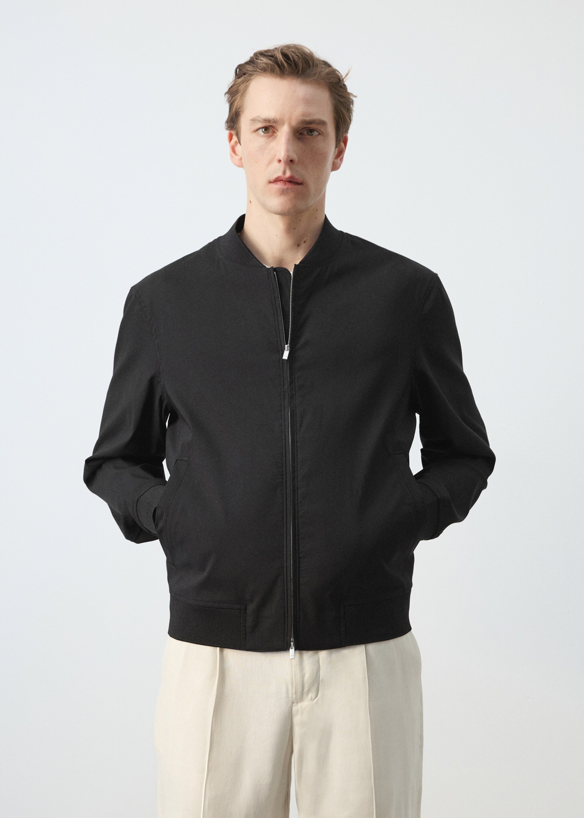 Straight lyocell bomber - Medium plane, Black. Ref: 27077893-00.