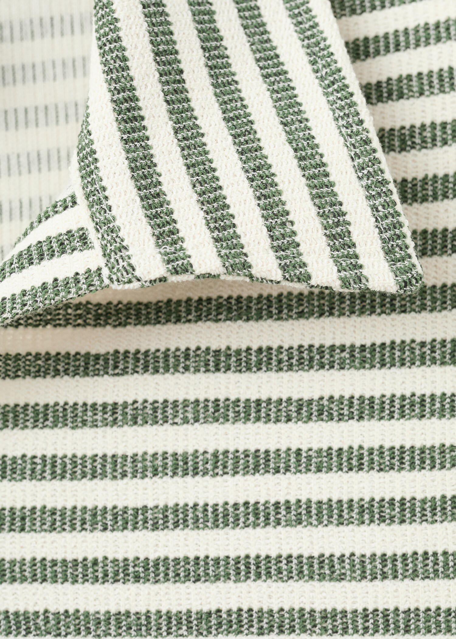 Regular fit textured stripe polo - Details of the article 0