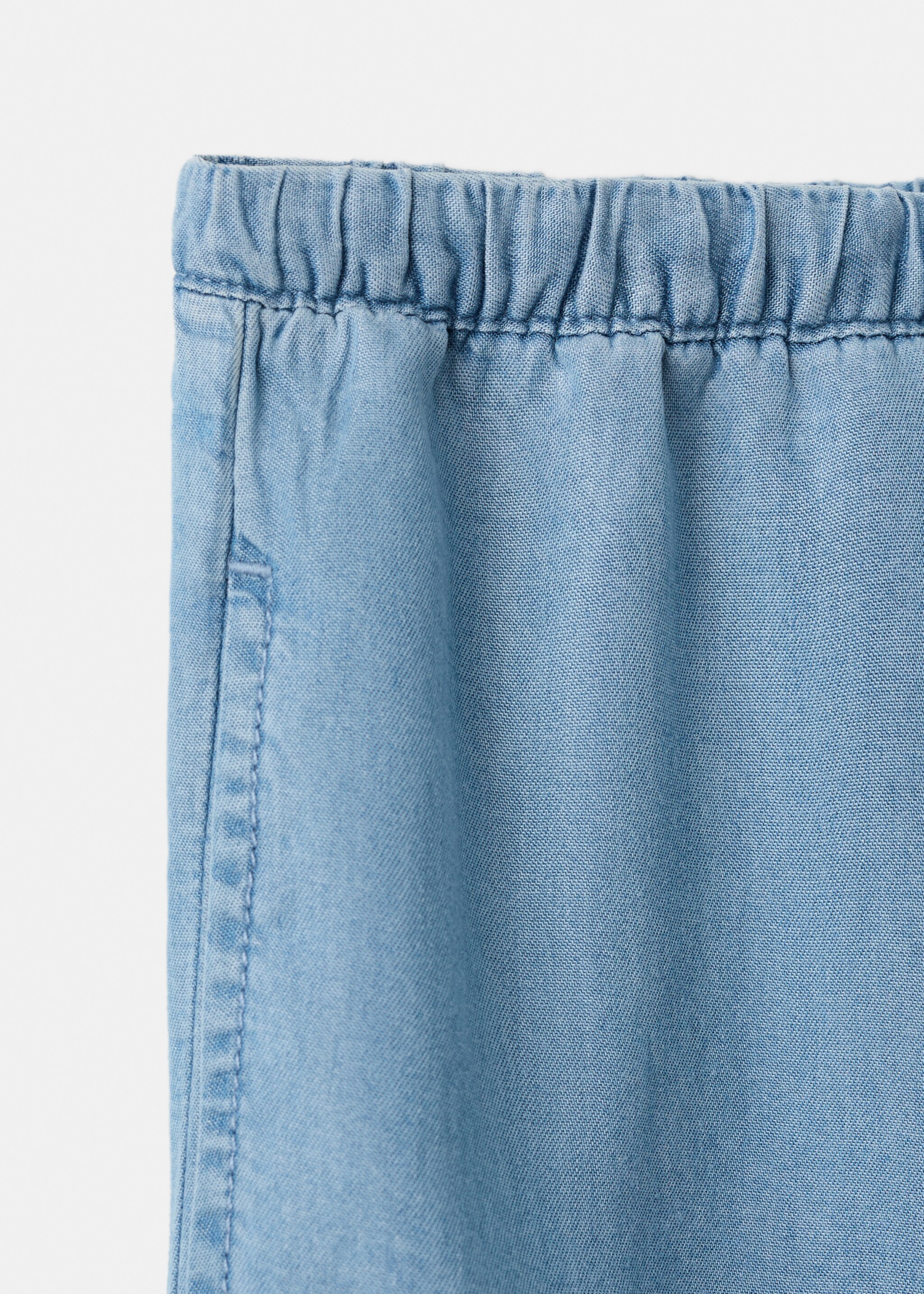 100% lyocell trousers - Details of the article 8, Medium Blue. Ref: 27077904-00.