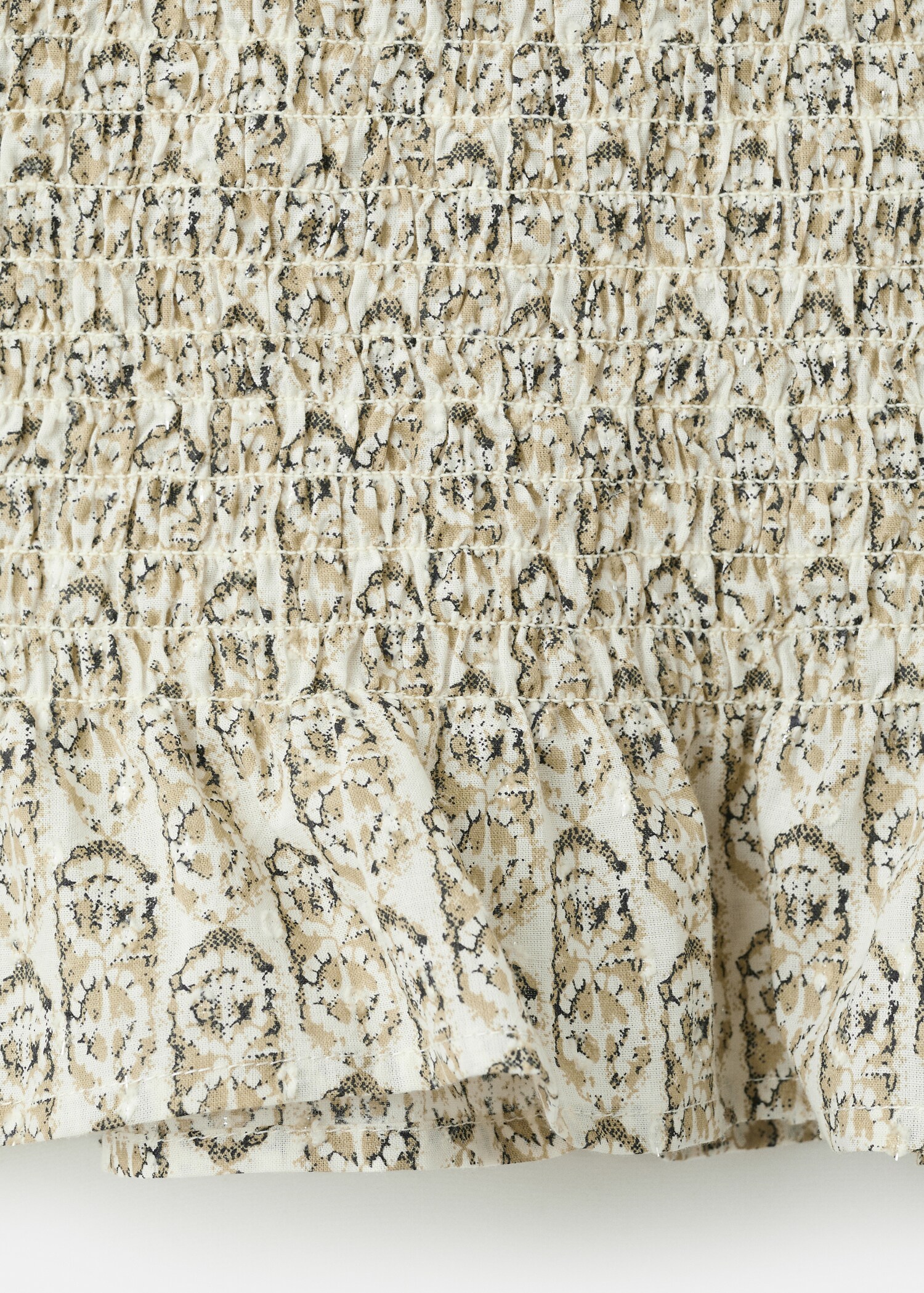 Vestido com rufos e gola halter - Pormenor do artigo 0