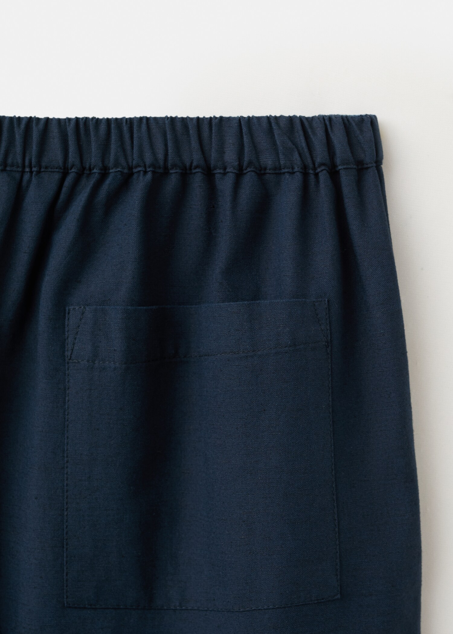 Flowy straight-fit trousers - Details of the article 0
