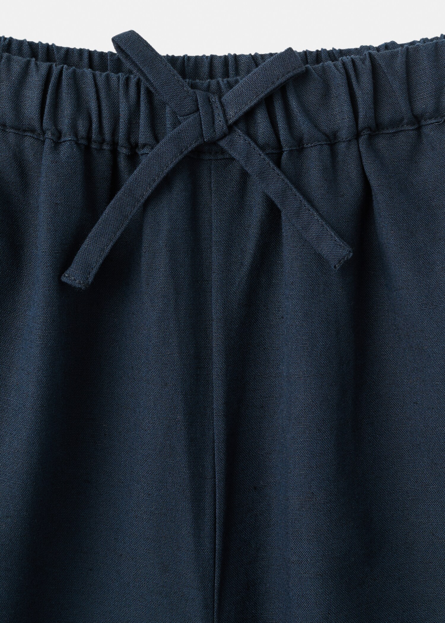 Flowy straight-fit trousers - Details of the article 8