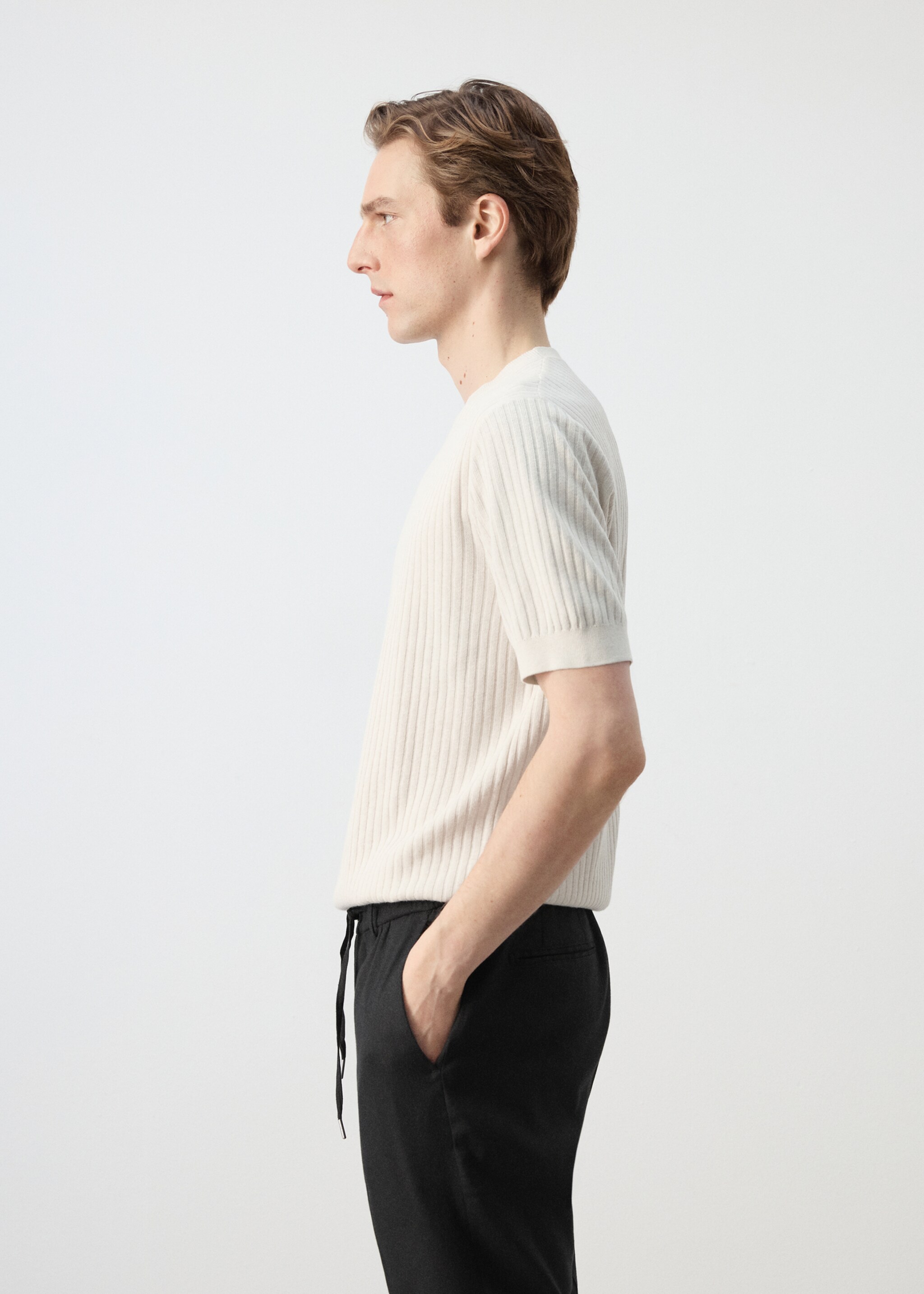 Ribbed  knit t-shirt - Details of the article 2, Sand. Ref: 27077913-00.