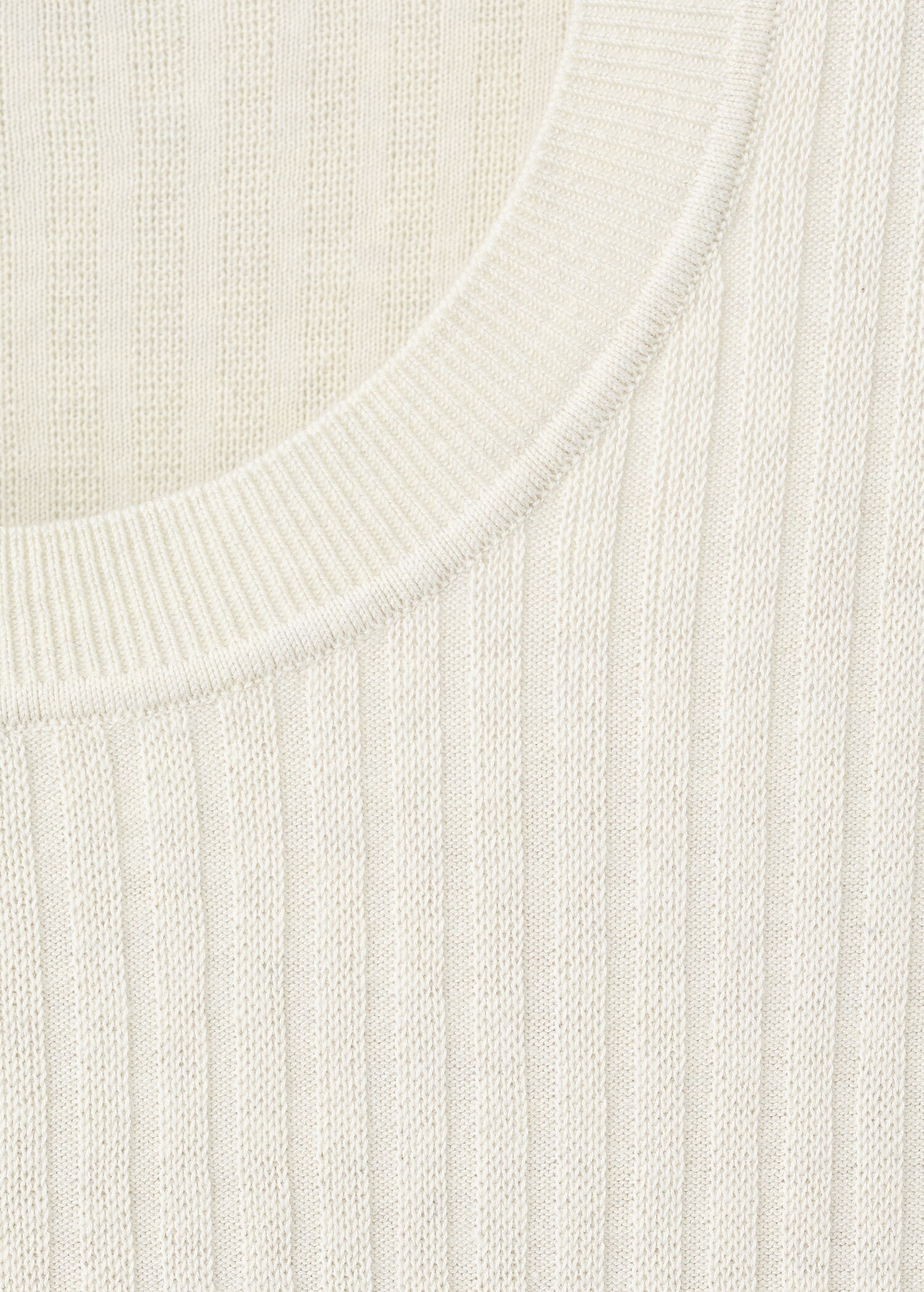Ribbed  knit t-shirt - Details of the article 8