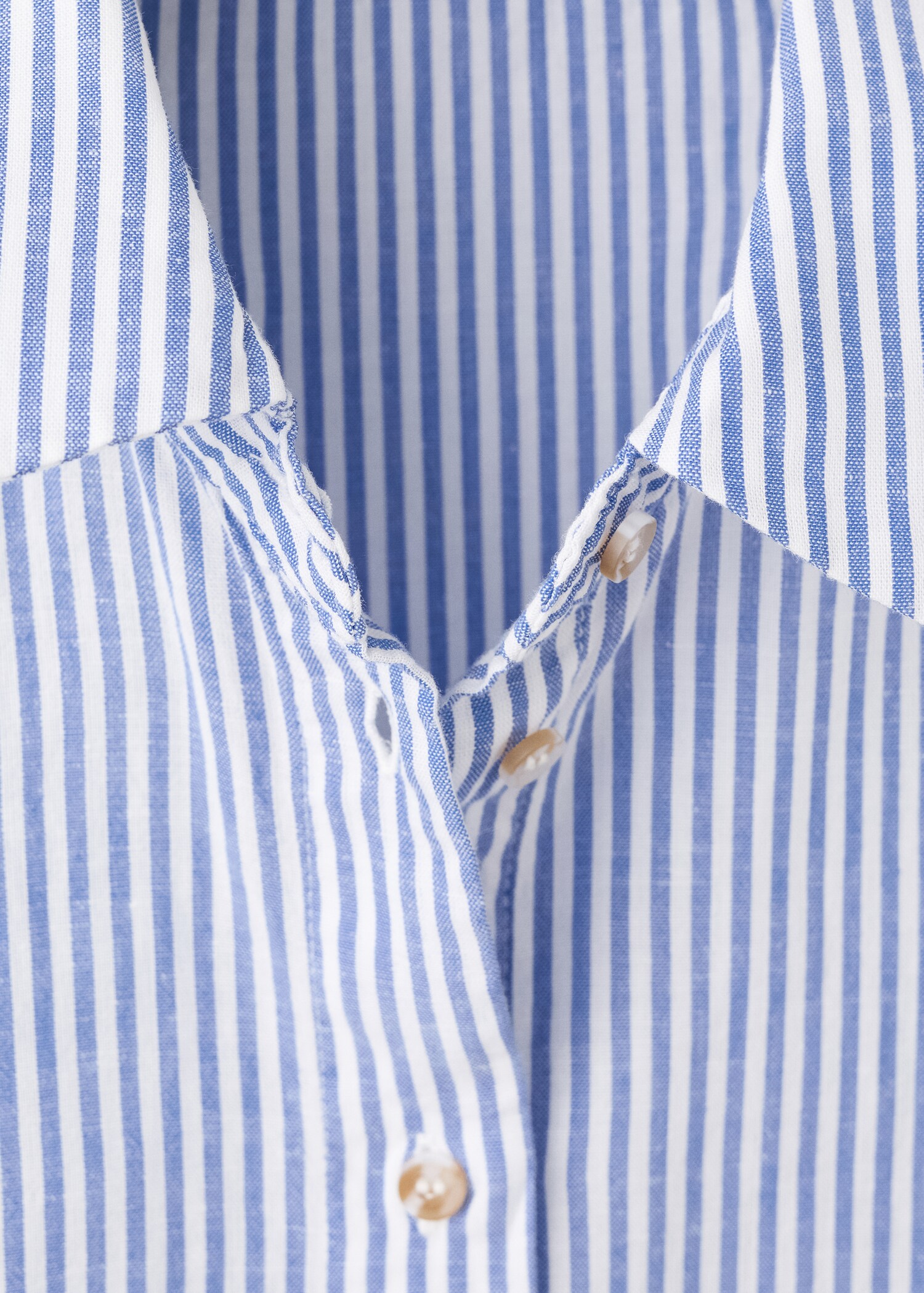 Short sleeve striped shirt - Details of the article 8
