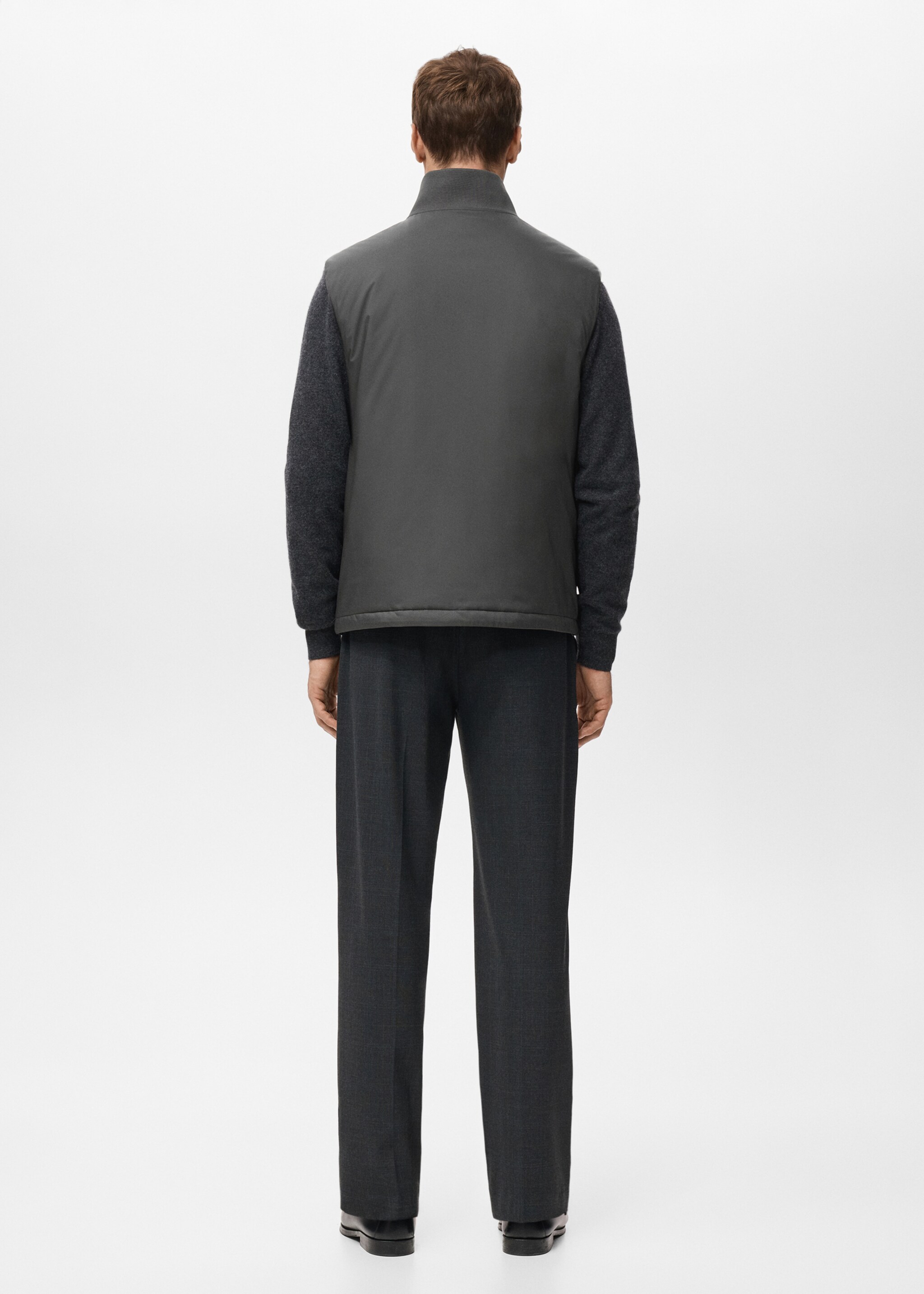 Gilet matelassé léger - Verso de l’article, Gris. Ref: 27081172-00.