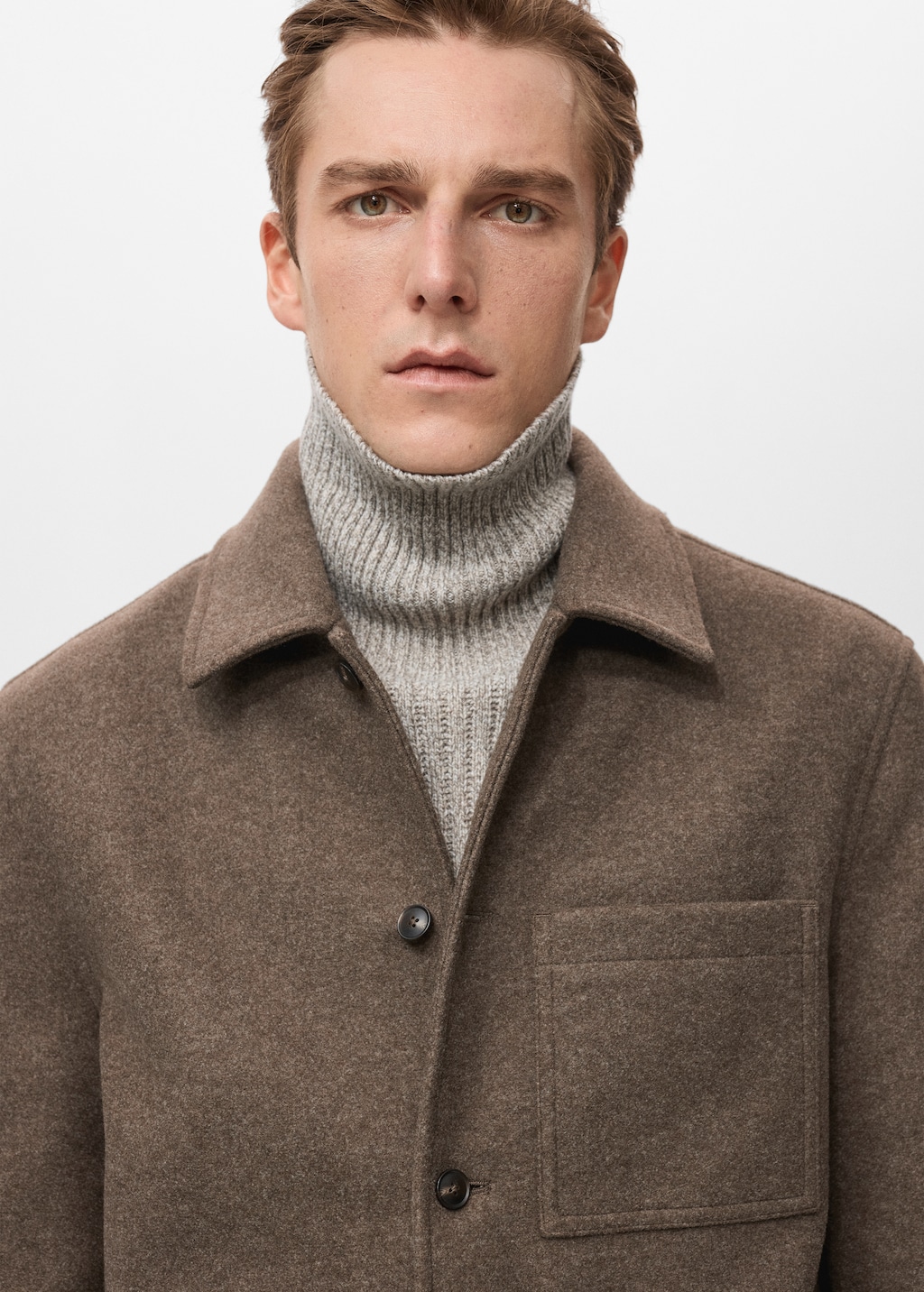 Wool coat with pockets